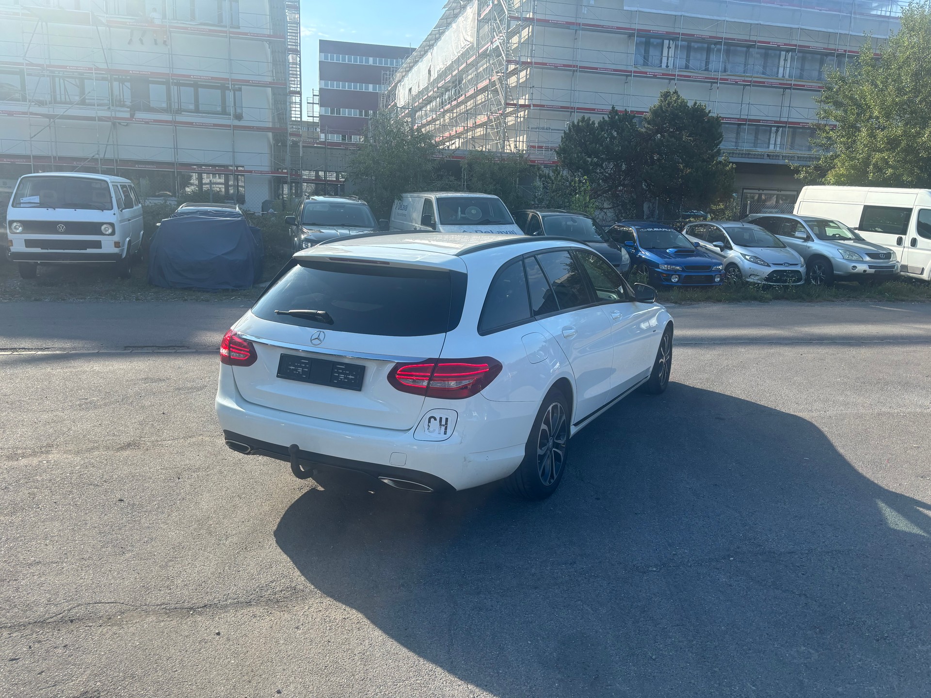 MERCEDES-BENZ C 350 e Avantgarde 7G-Tronic-image-6