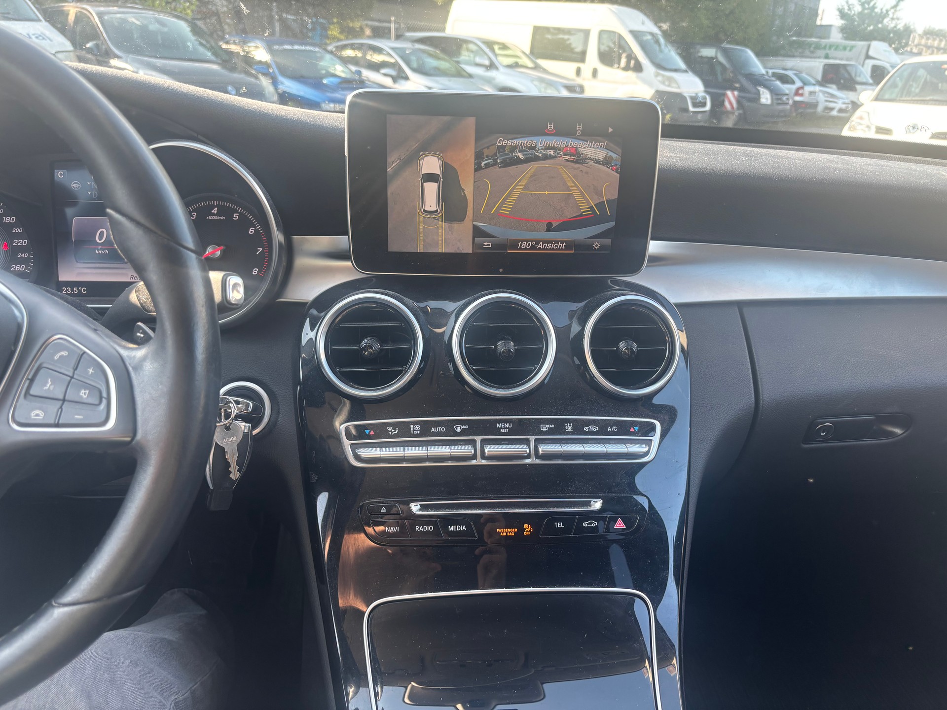 MERCEDES-BENZ C 350 e Avantgarde 7G-Tronic-image-13