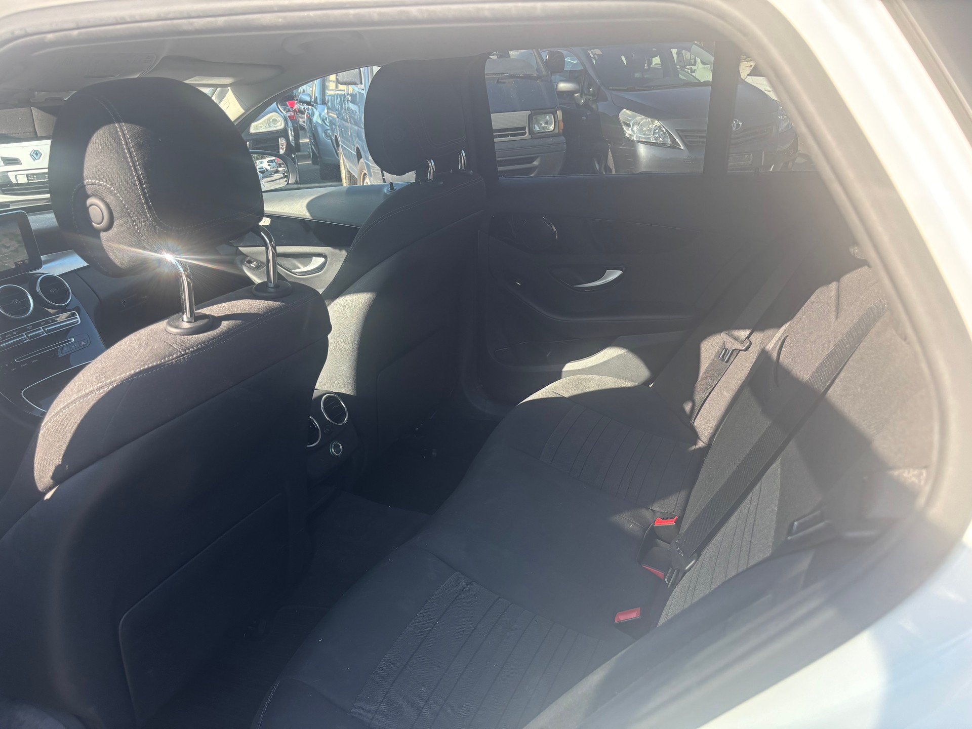 MERCEDES-BENZ C 350 e Avantgarde 7G-Tronic-image-8