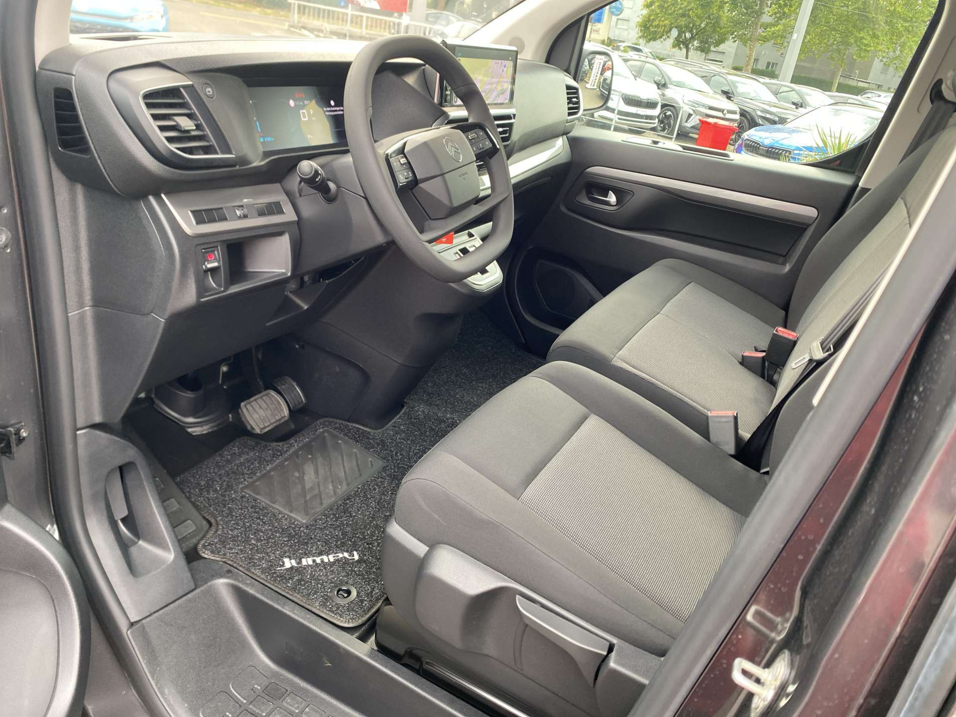 CITROEN Spacetourer 2.2 BlueHDi You XL EAT8-Automat 9-Plätzer-image-4