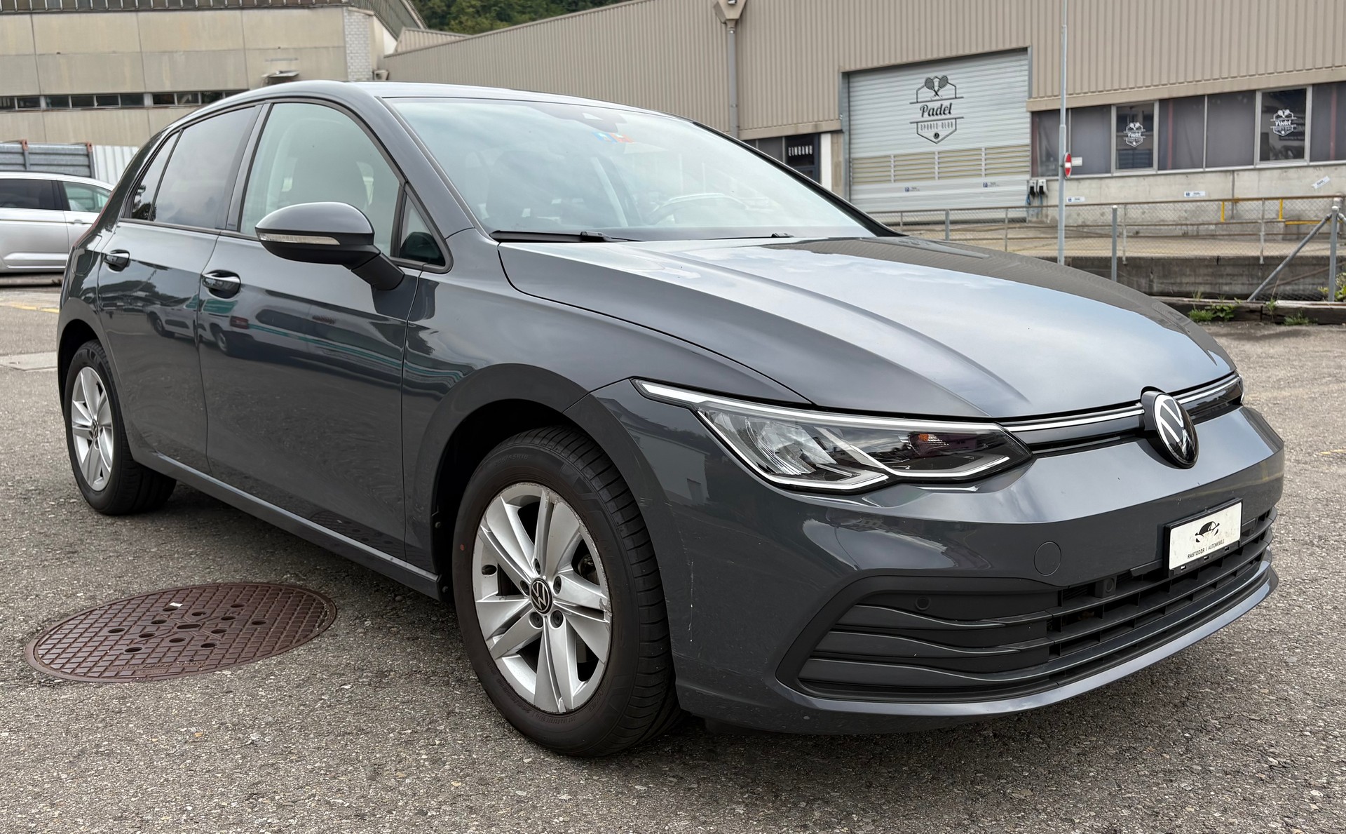 VW Golf 1.0 eTSI mHEV ACTLife DSG-image-1
