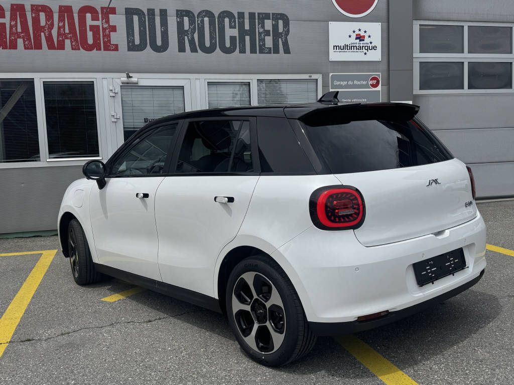 JAC E30X Electric-image-4