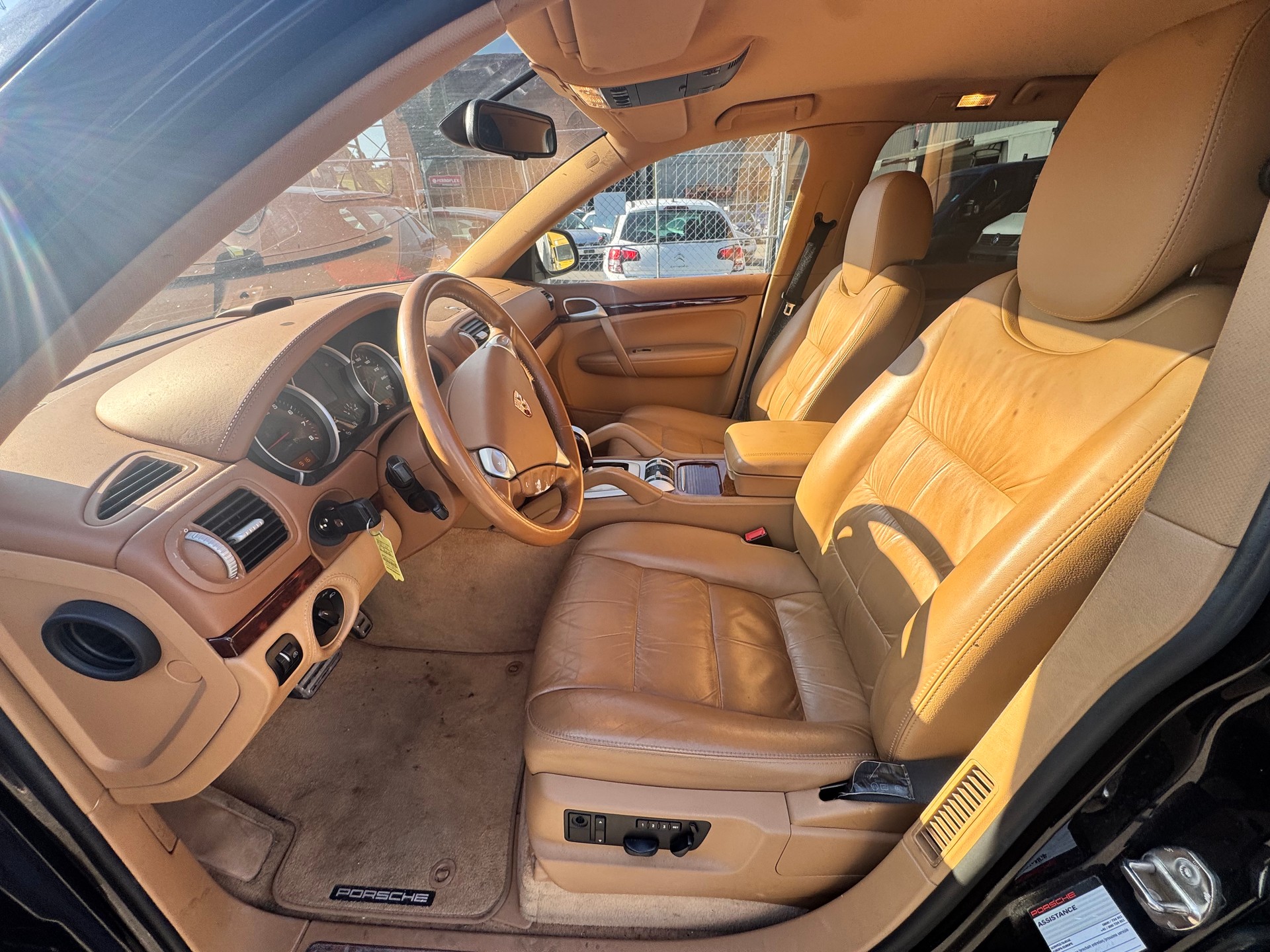 PORSCHE Cayenne S-image-10