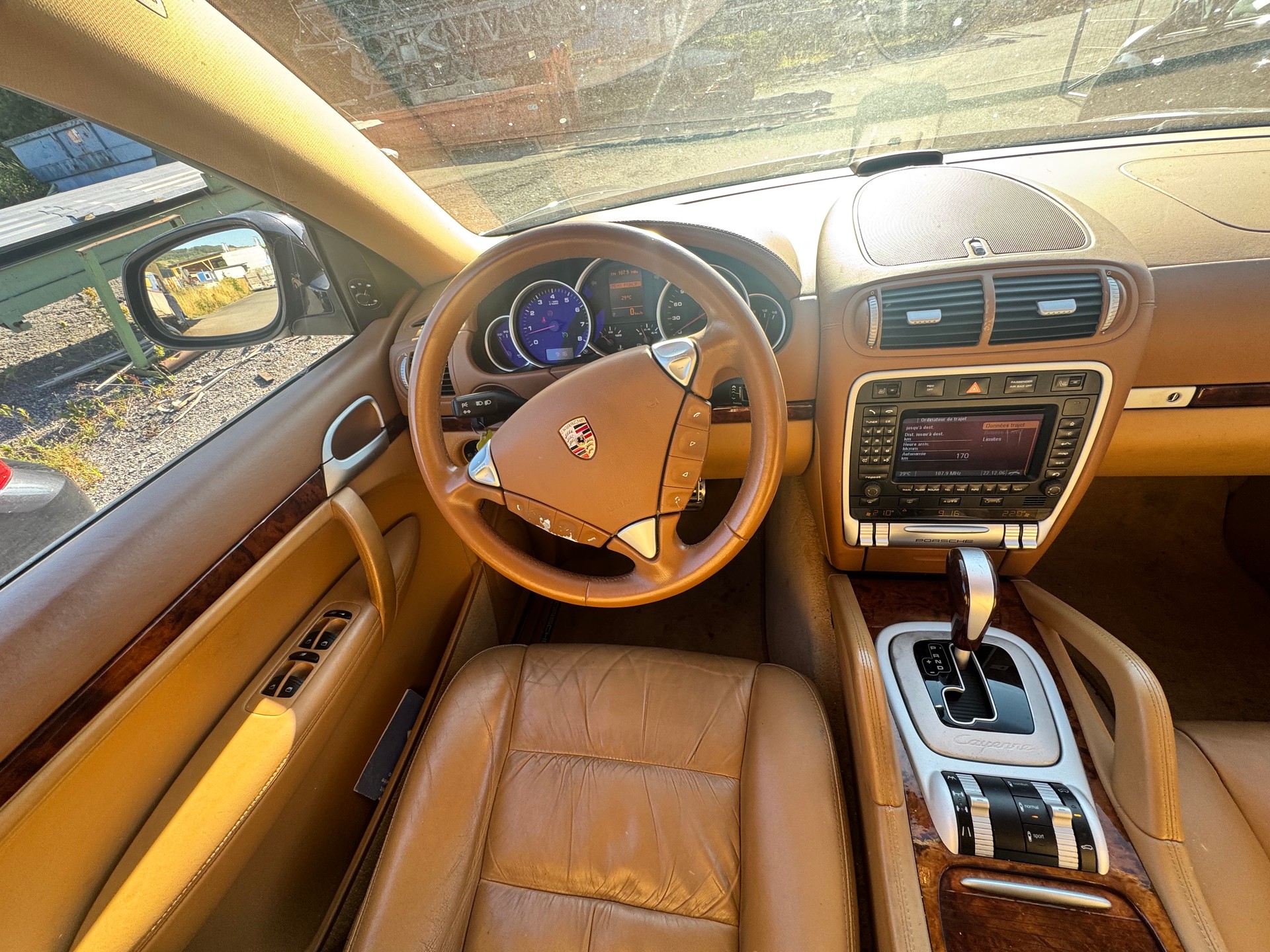 PORSCHE Cayenne S-image-9