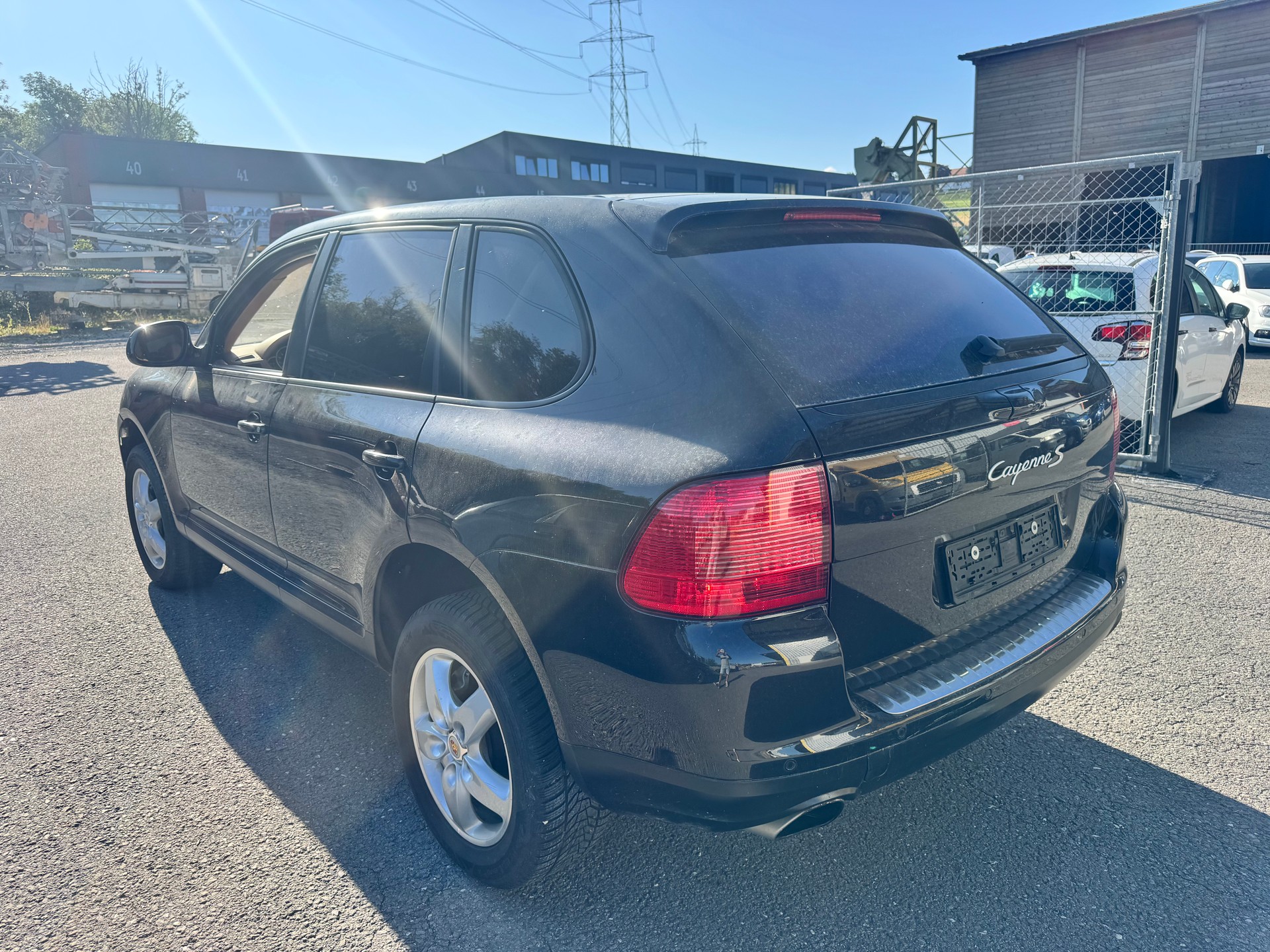 PORSCHE Cayenne S-image-3