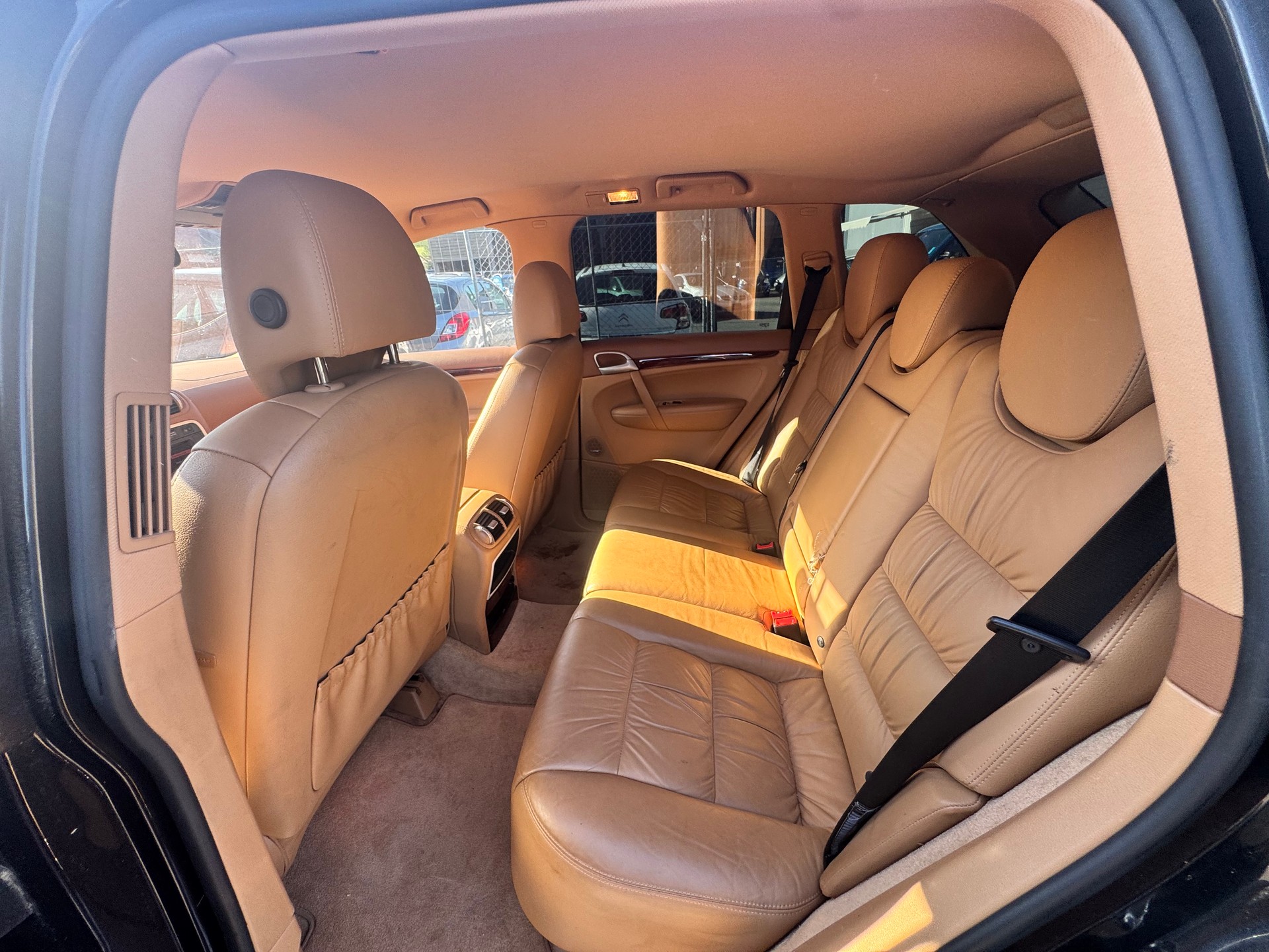 PORSCHE Cayenne S-image-13