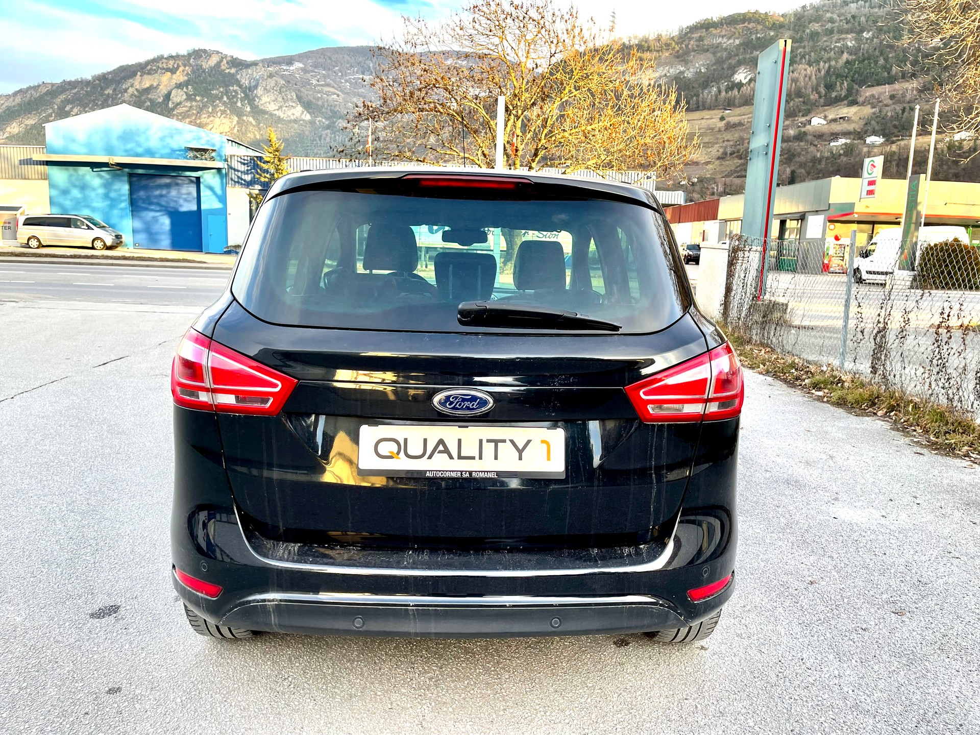 FORD B-Max 1.6 Ti-VCT Titanium PowerShift-image-6