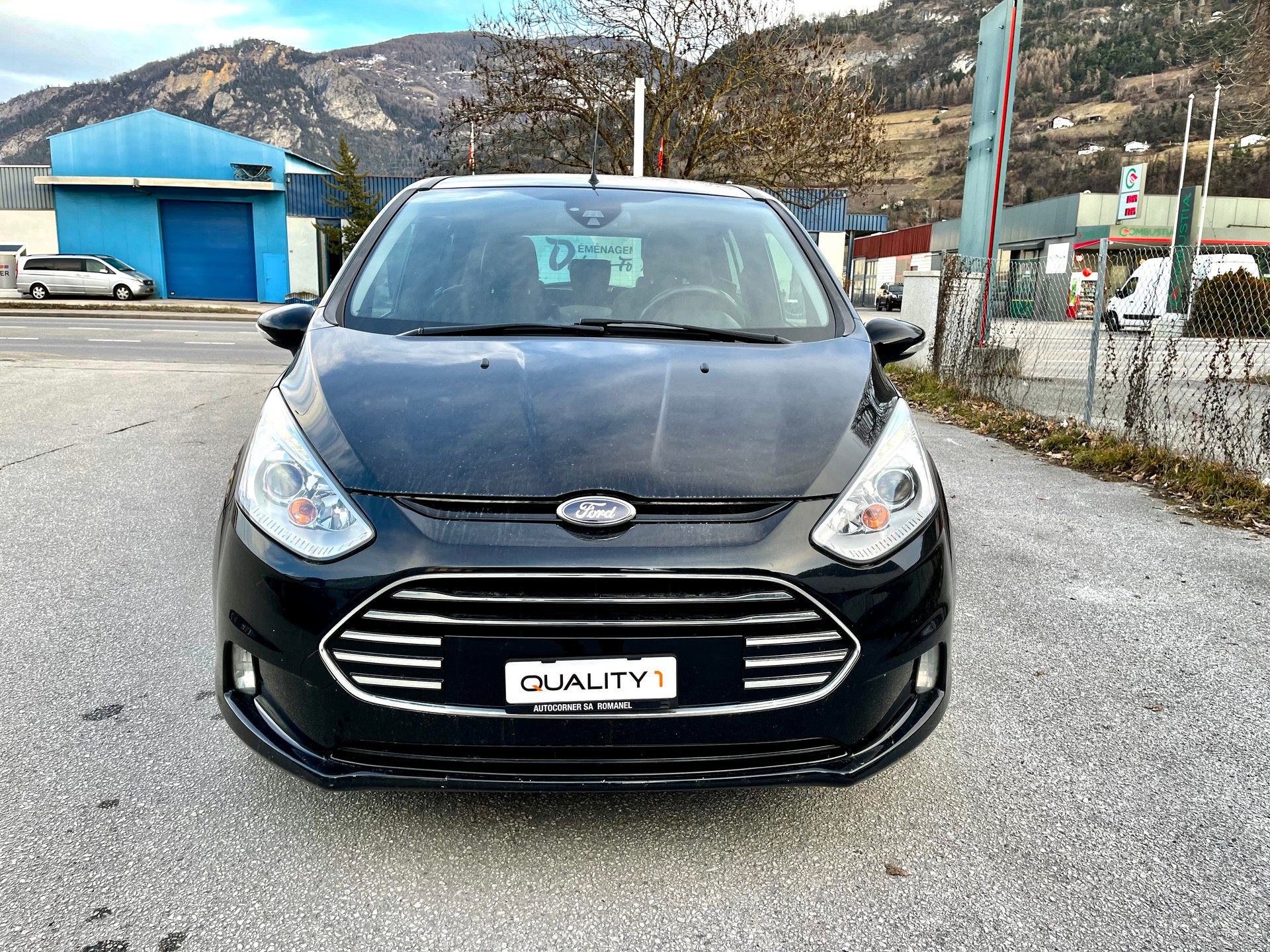 FORD B-Max 1.6 Ti-VCT Titanium PowerShift-image-23