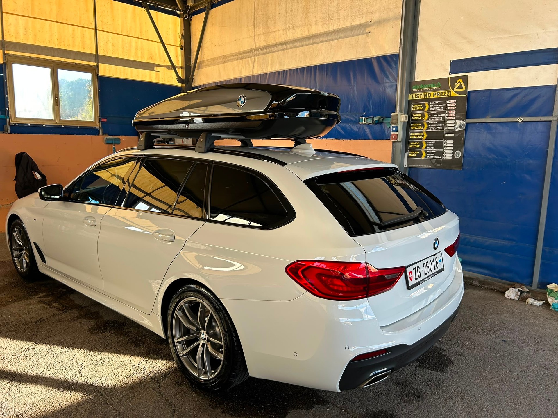BMW Station Wagon-image-4
