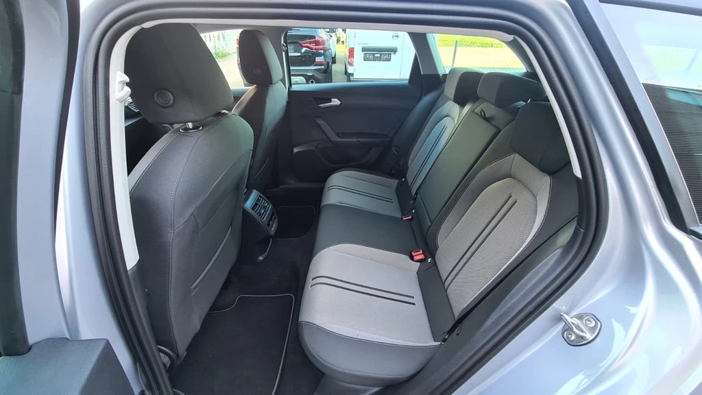 SEAT ST 2.0 TDI DSG EVO DSG Style ** Full Digital Cockpit ** Parklehnassistanz **Gr.Navi ** Parkhilfe v+h ** Speedlimiter ** D-ACC **-image-11