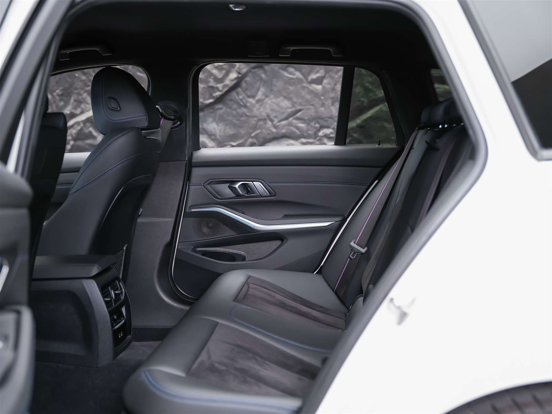 BMW M340i xDrive Touring Steptronic M Sport Pro *M-Sportfahrwerk*Keyless-Go*Adaptive LED*-image-11
