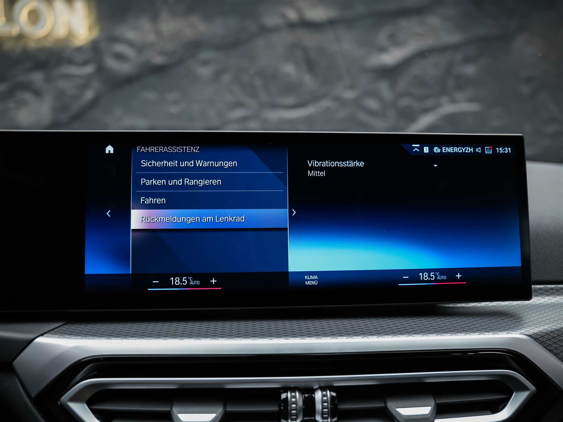BMW M340i xDrive Touring Steptronic M Sport Pro *M-Sportfahrwerk*Keyless-Go*Adaptive LED*-image-35