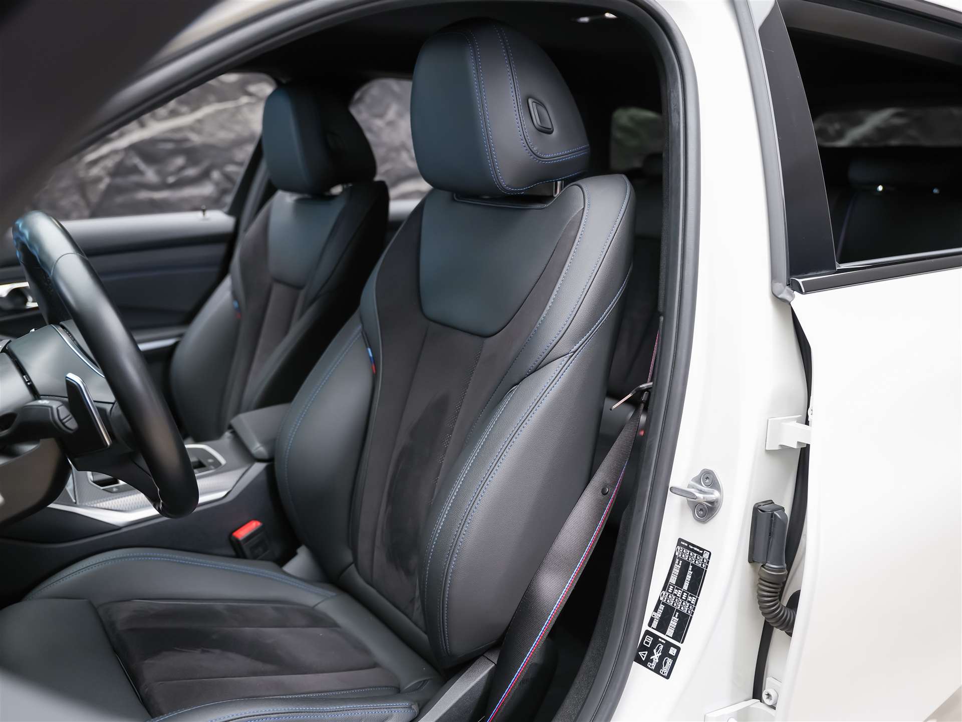 BMW M340i xDrive Touring Steptronic M Sport Pro *M-Sportfahrwerk*Keyless-Go*Adaptive LED*-image-8