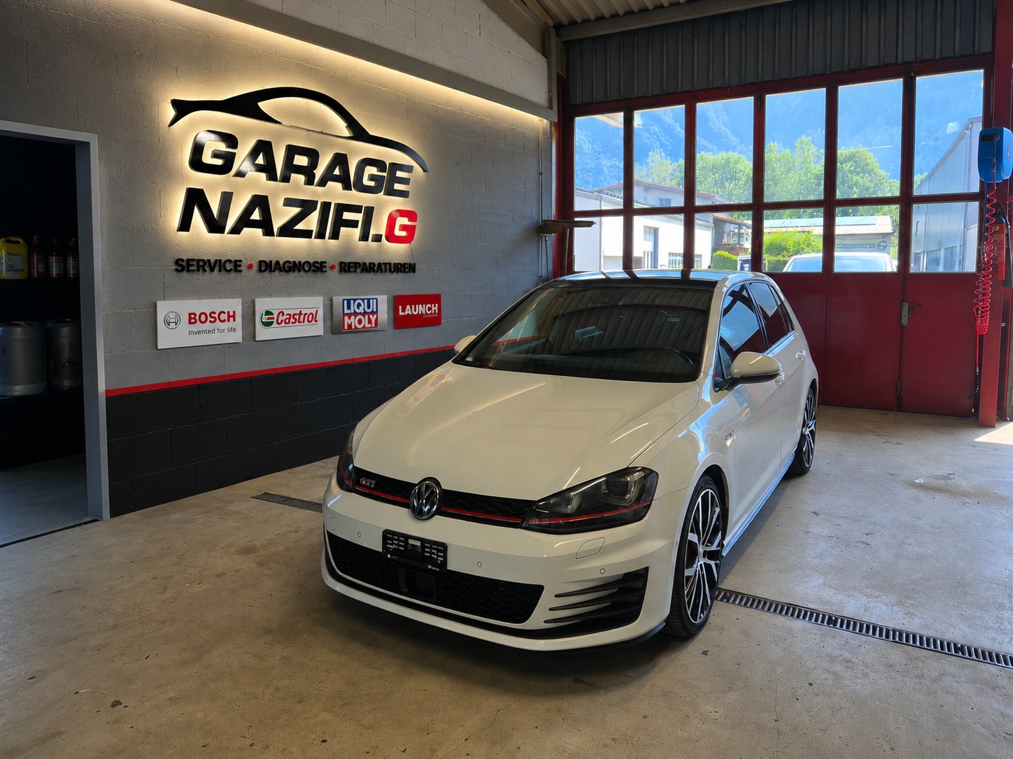 VW 2.0 TSI GTI Performance DSG-image-0