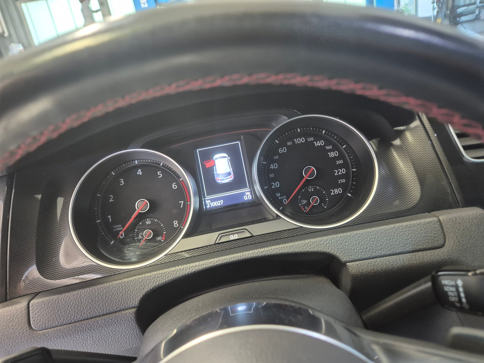 VW 2.0 TSI GTI Performance DSG-image-3