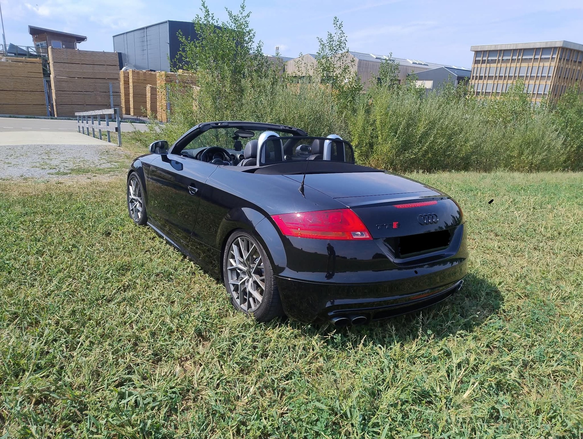 AUDI 2.0 TFSI quattro-image-5