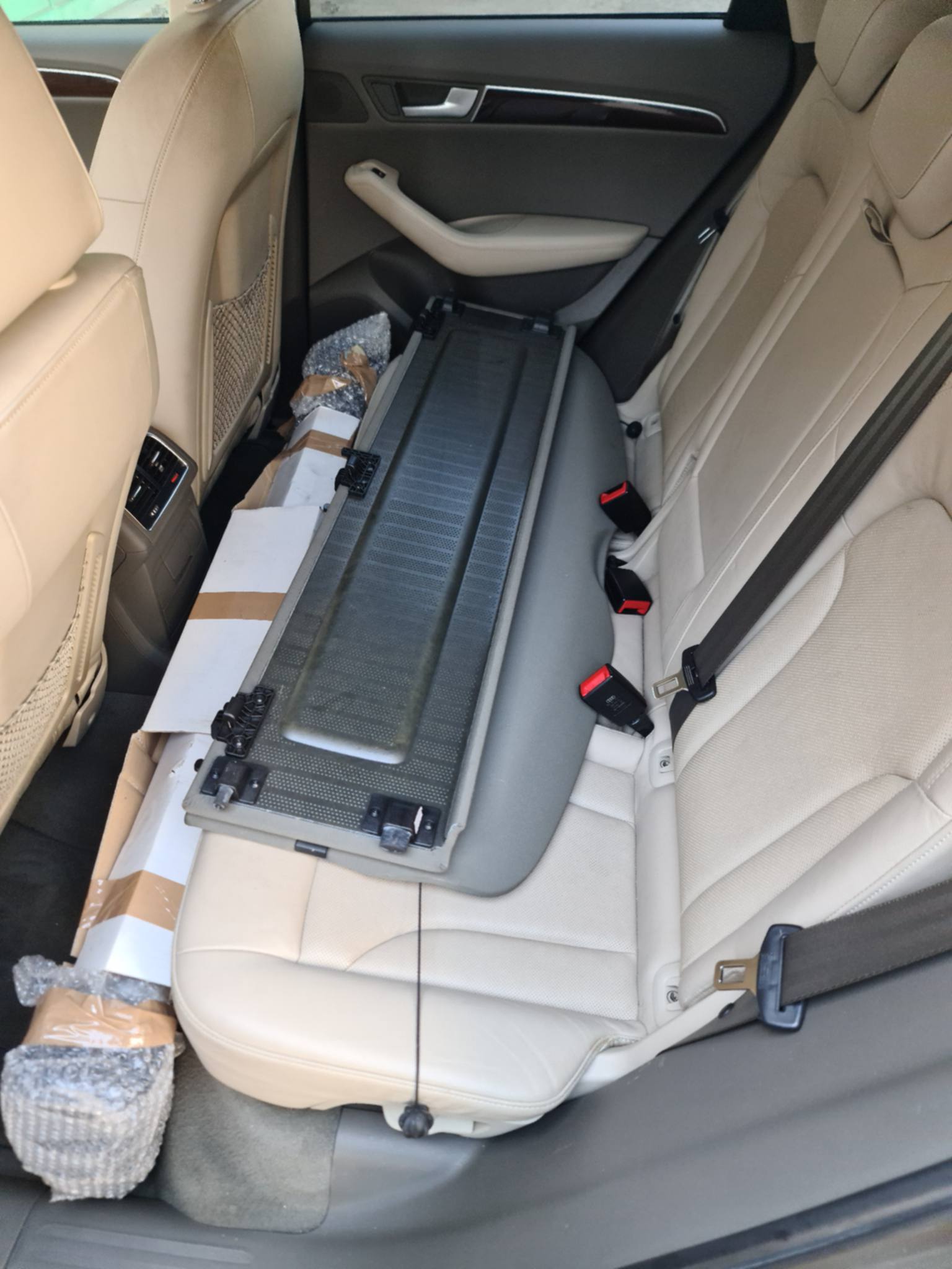 AUDI Q5 2.0 TFSI quattro S-tronic-image-21