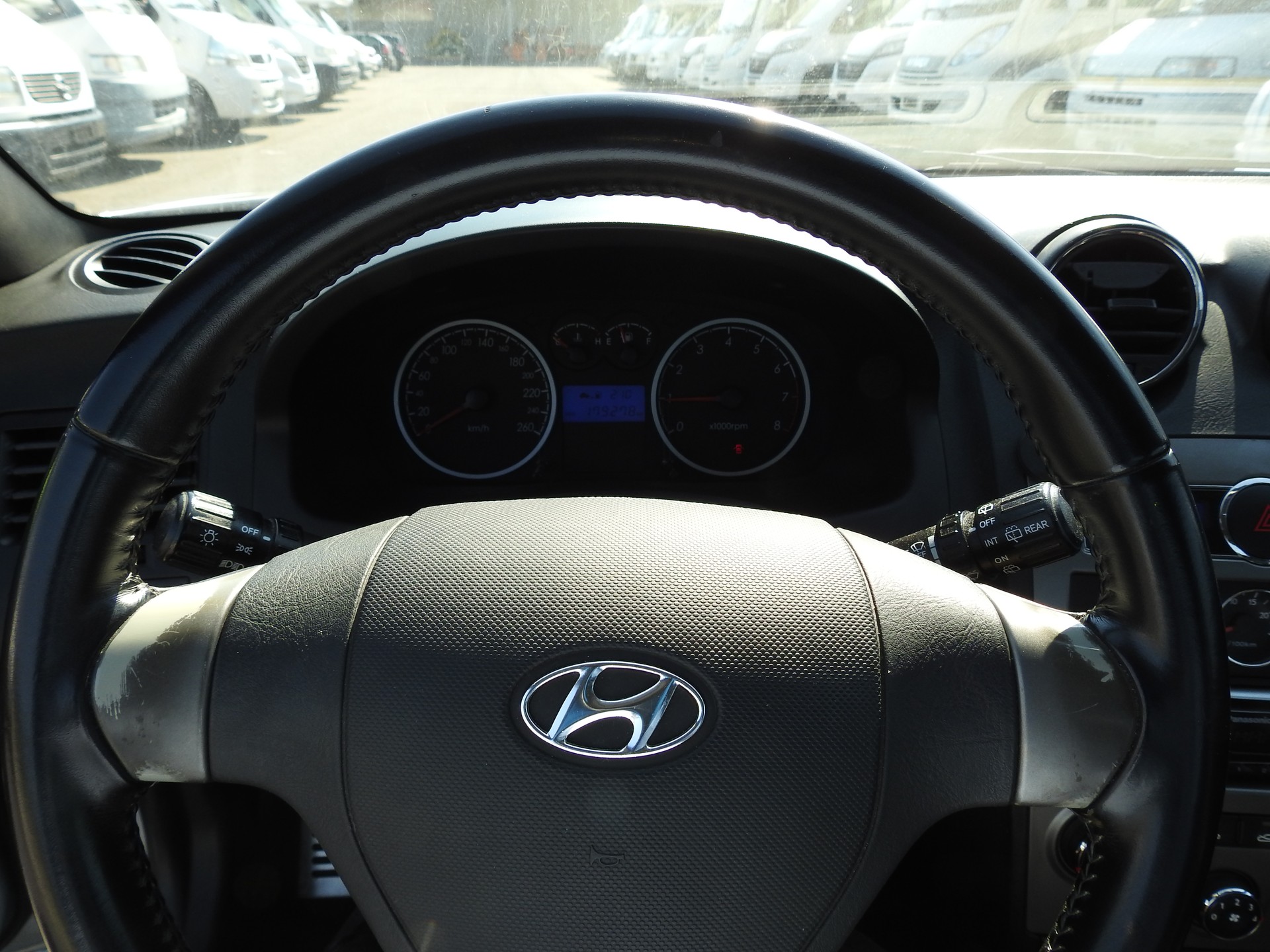 HYUNDAI Coupé 2.0 16V CVVT FX-image-21