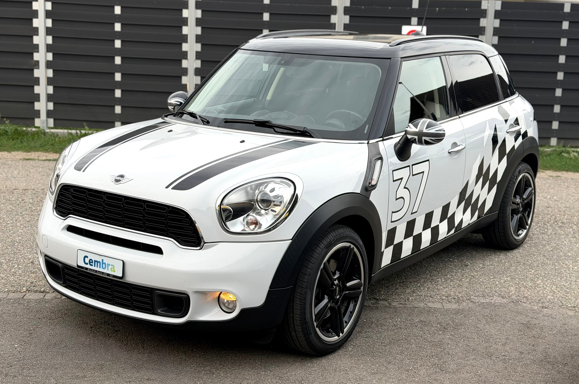 MINI Countryman Cooper S ALL4-image-2