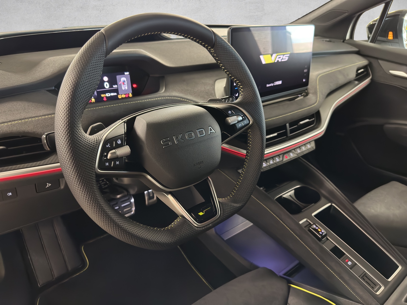 SKODA Elroq RS 4x4-image-10