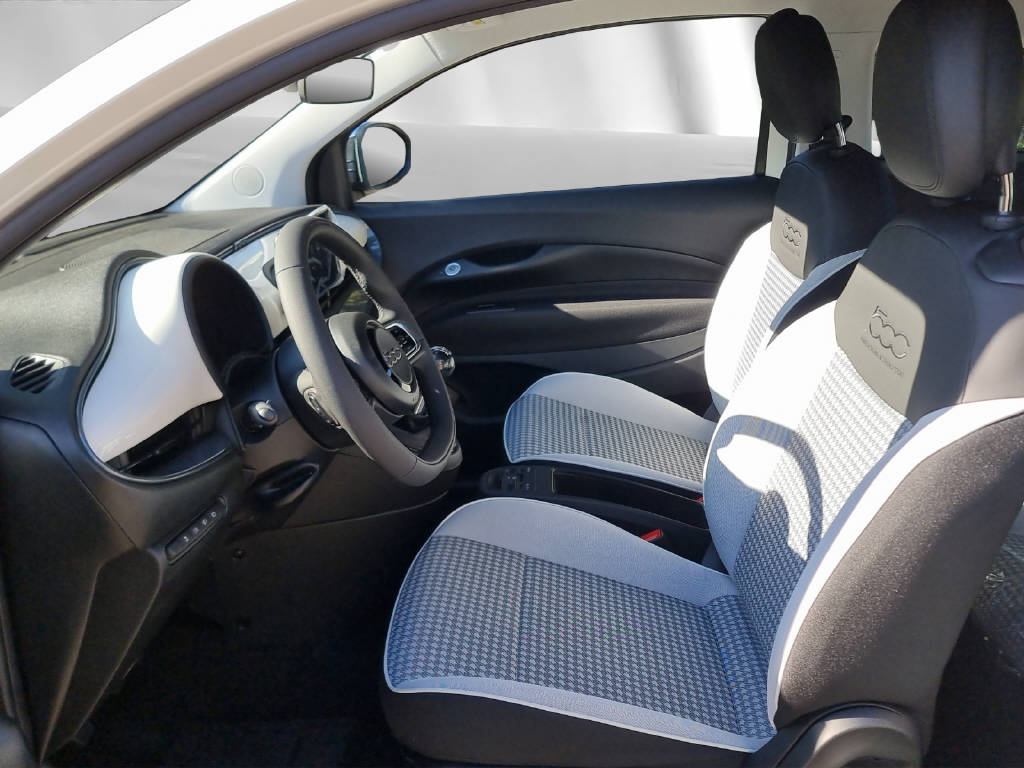 FIAT 500 Cabrio 1.0 Hybrid Dolcevita-image-3