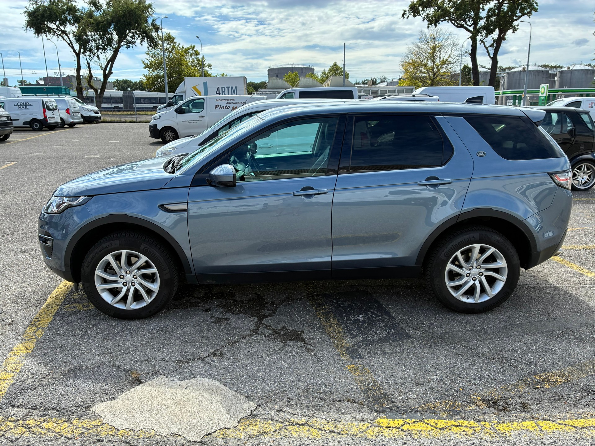 LAND ROVER 2.0 Si4 HSE Luxury-image-1