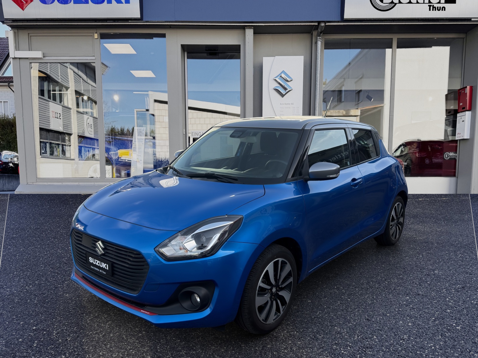 SUZUKI Swift 1.0 12V Compact Top Automatic-image-0
