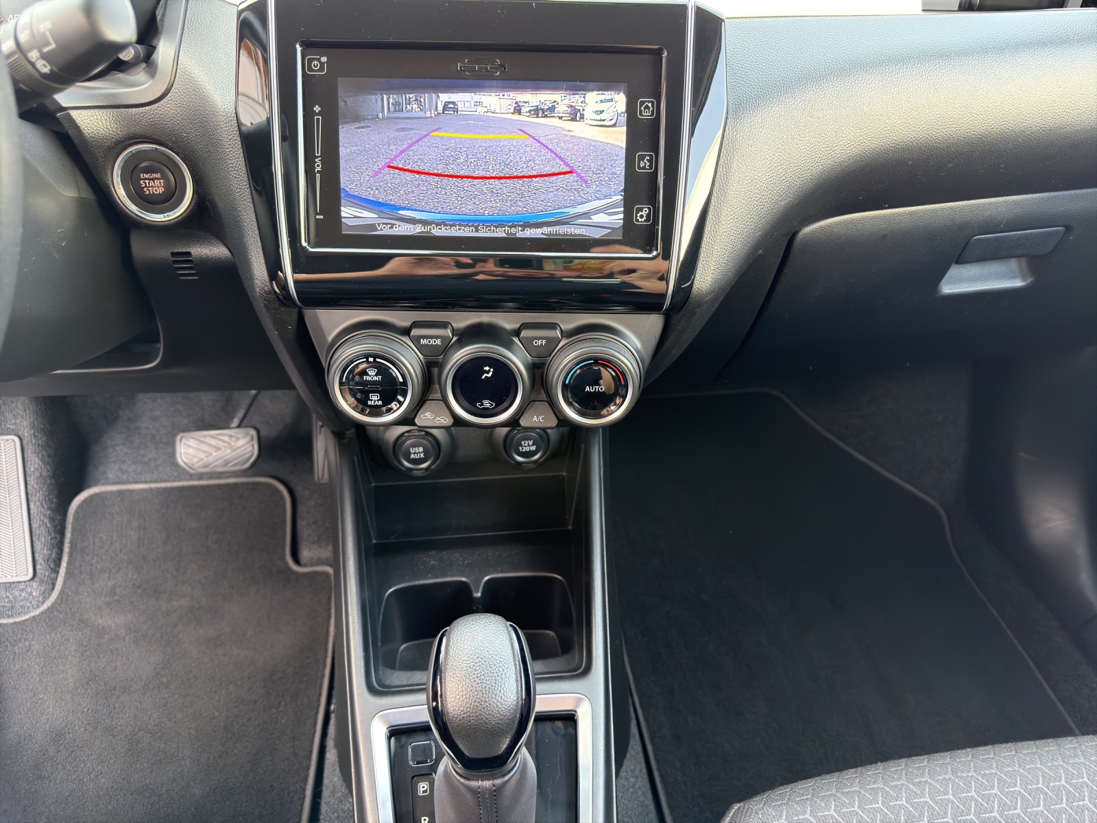 SUZUKI Swift 1.0 12V Compact Top Automatic-image-13