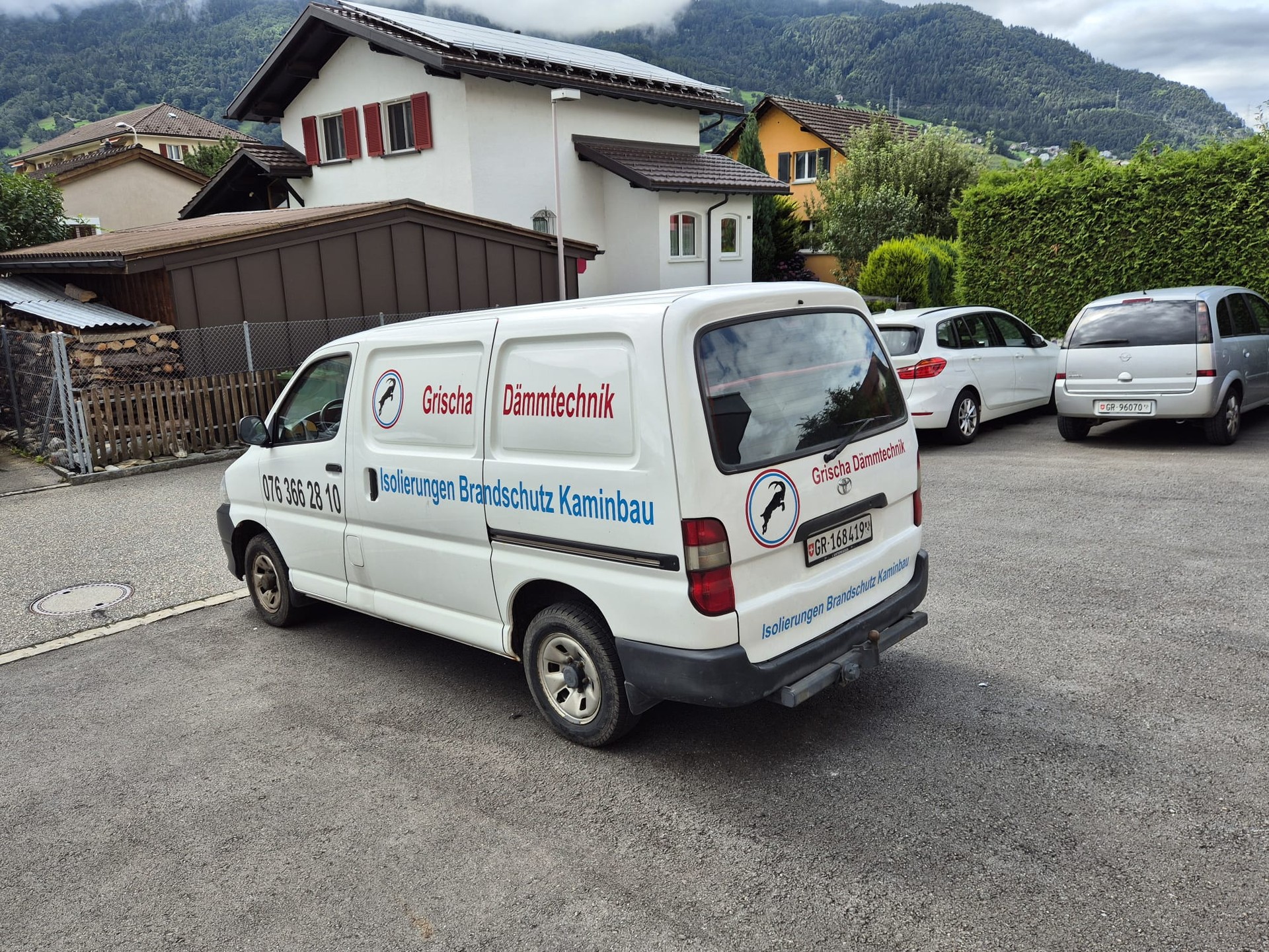 TOYOTA Hiace D-4D 4WD Kombi-image-3
