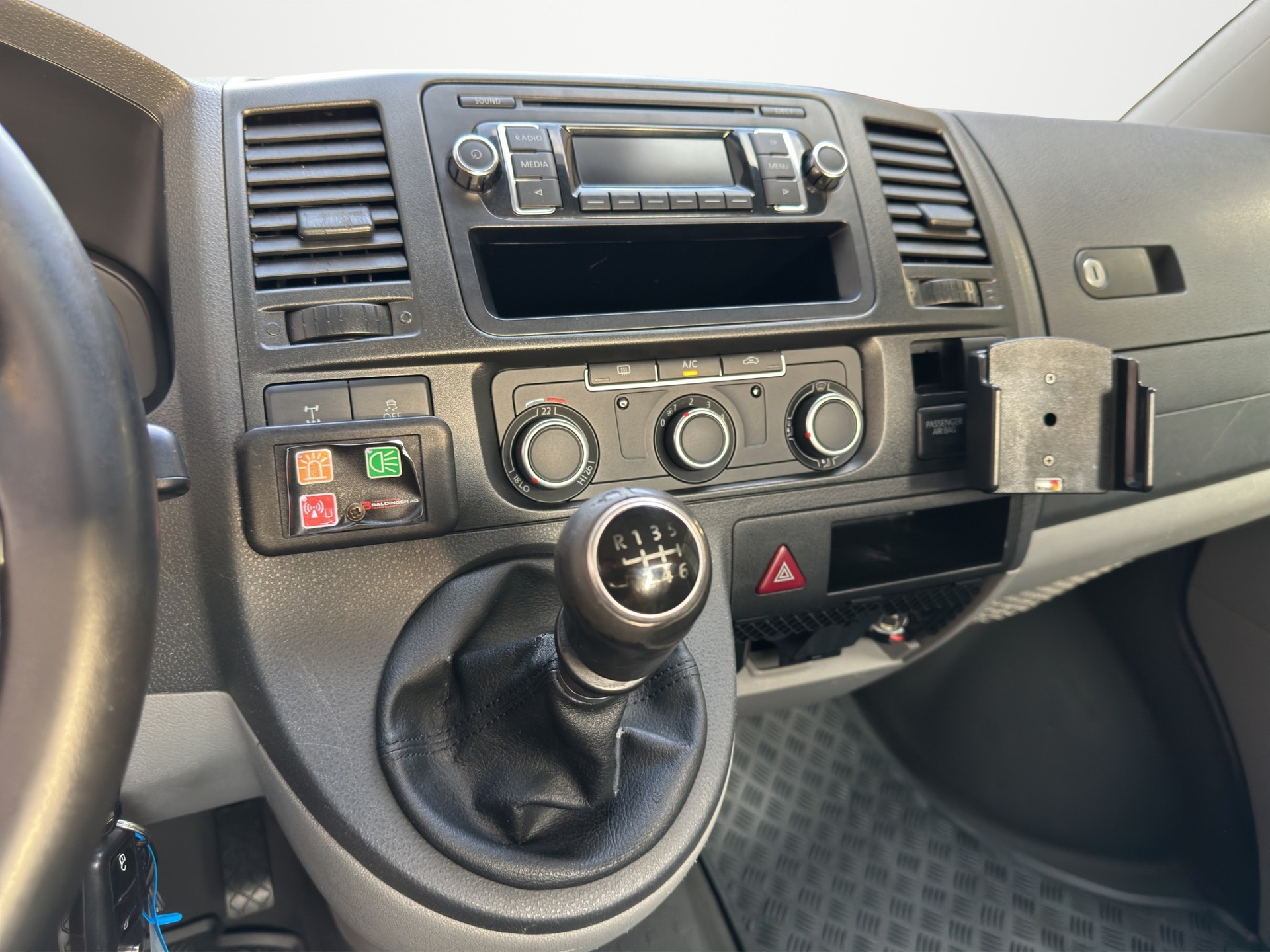 VW T5 2.0TDI 4Motion Baldinger-image-10