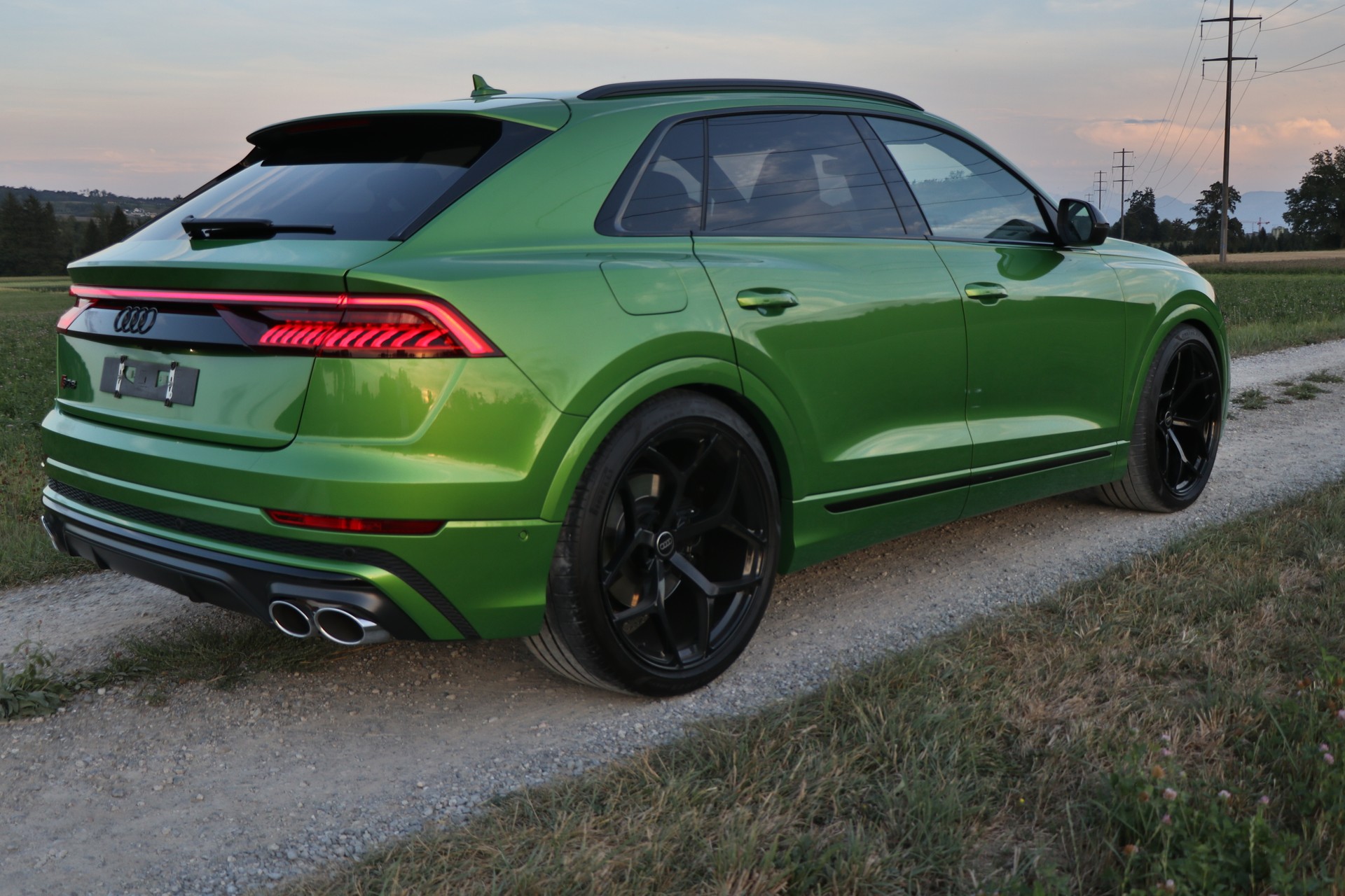 AUDI SQ8-image-2