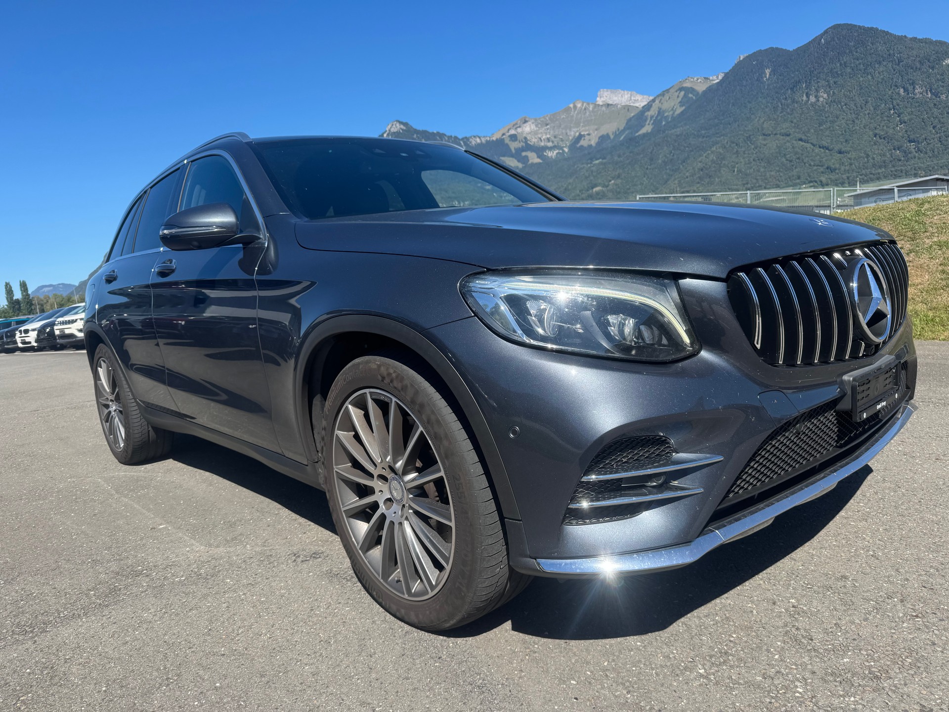 MERCEDES-BENZ GLC 250 d AMG Line 4Matic 9G-Tronic-image-3