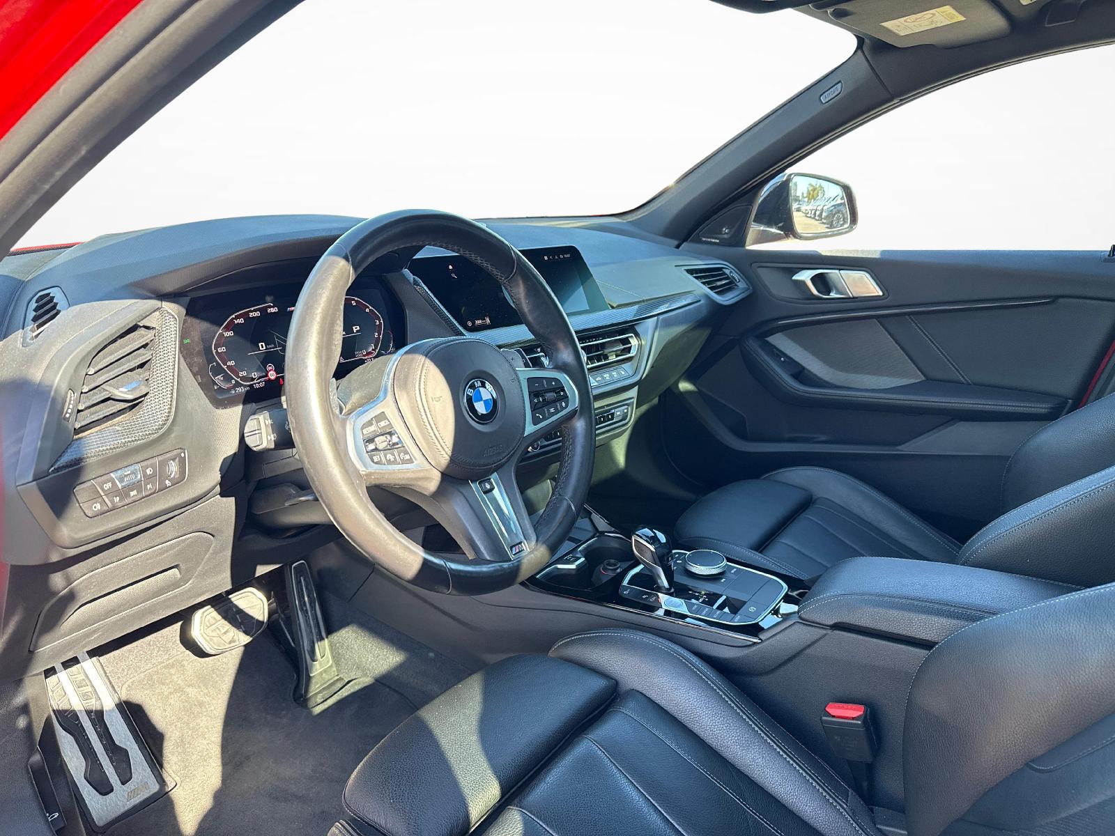 BMW M135i xDrive-image-10