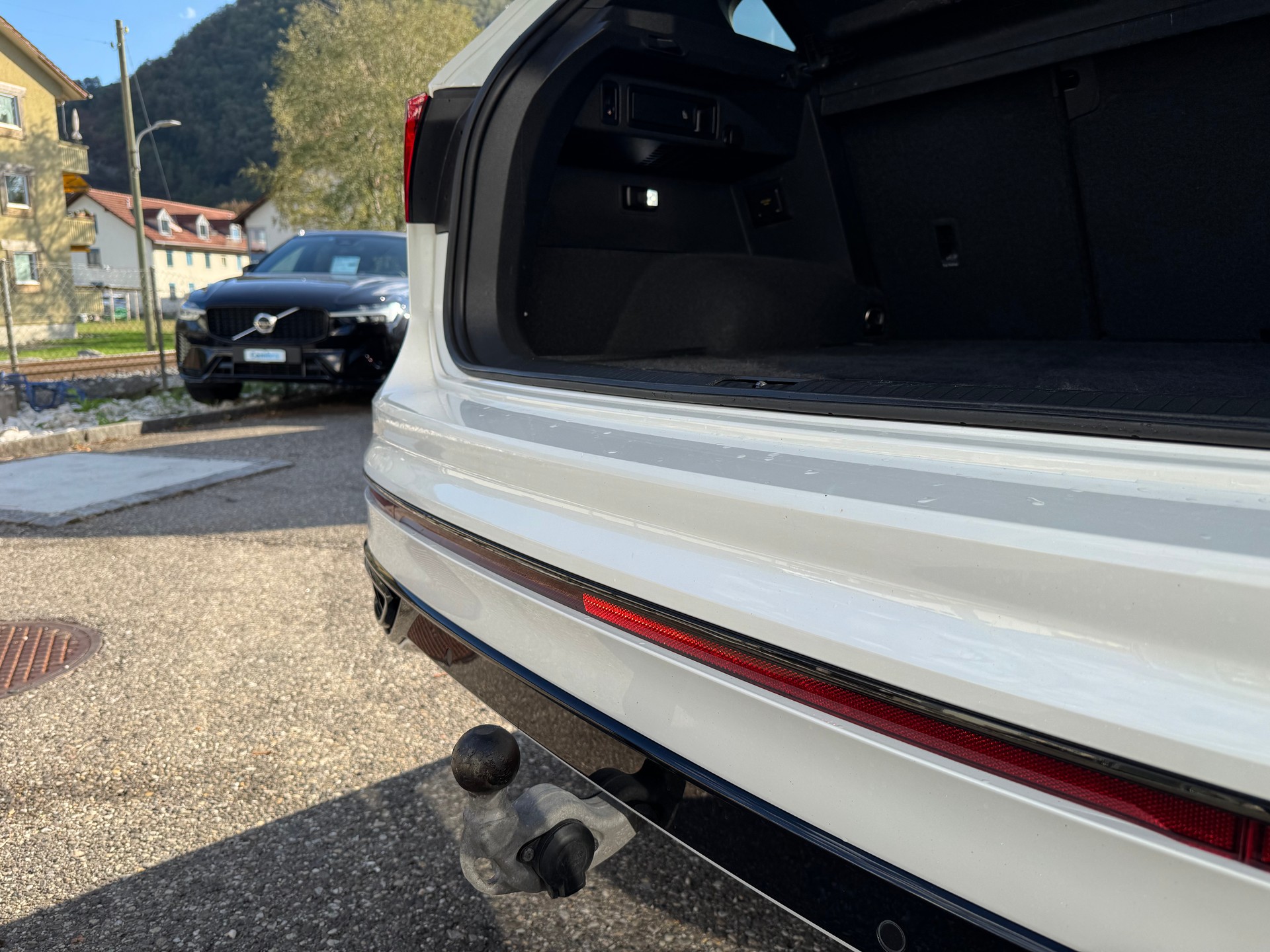 VW Tiguan 2.0 TDI SCR R-Line 4Motion DSG-image-10