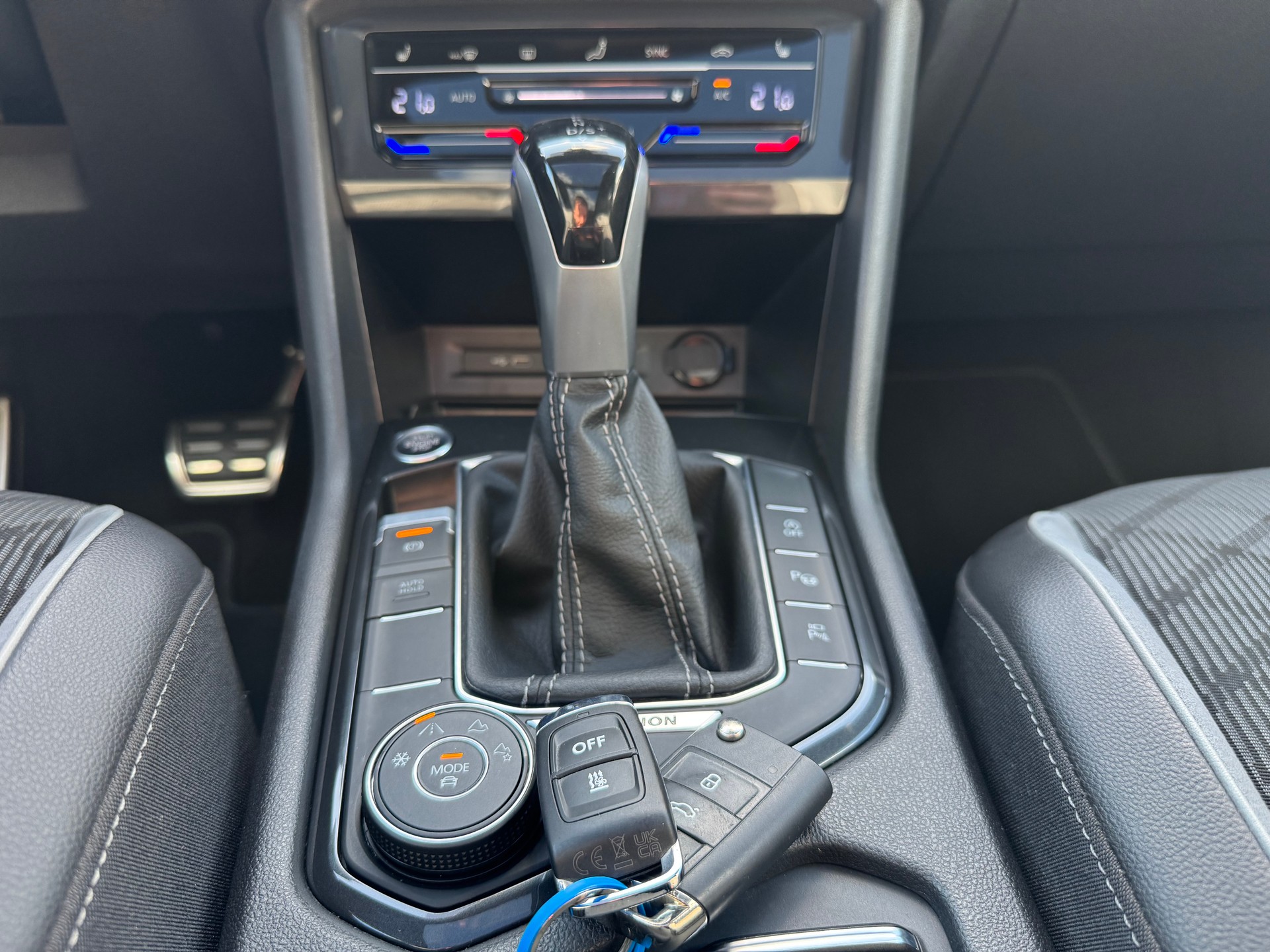 VW Tiguan 2.0 TDI SCR R-Line 4Motion DSG-image-20