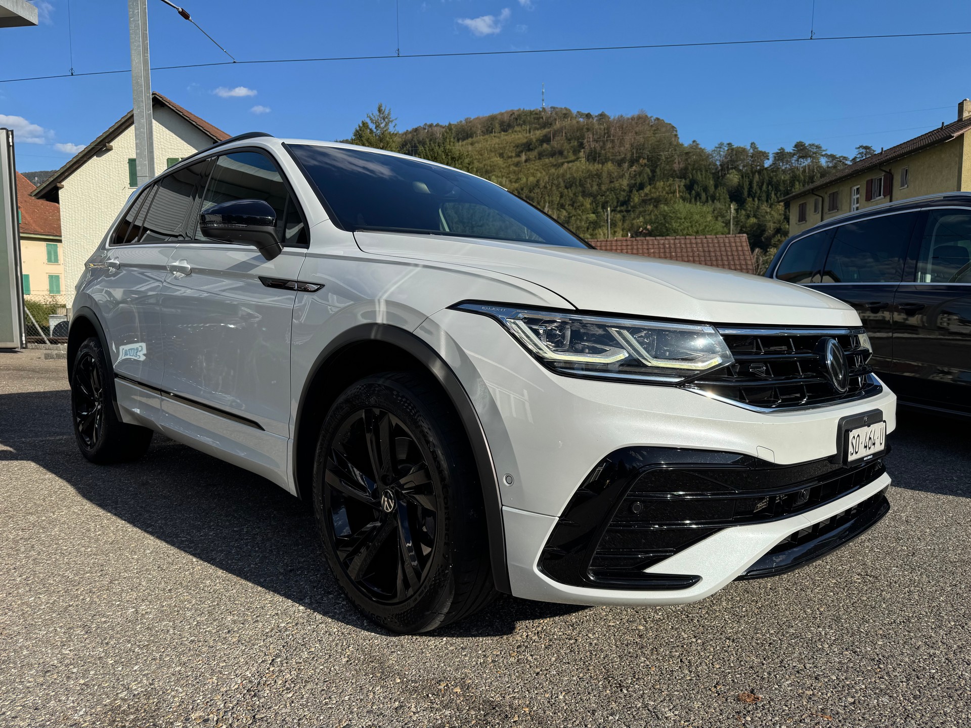 VW Tiguan 2.0 TDI SCR R-Line 4Motion DSG-image-1