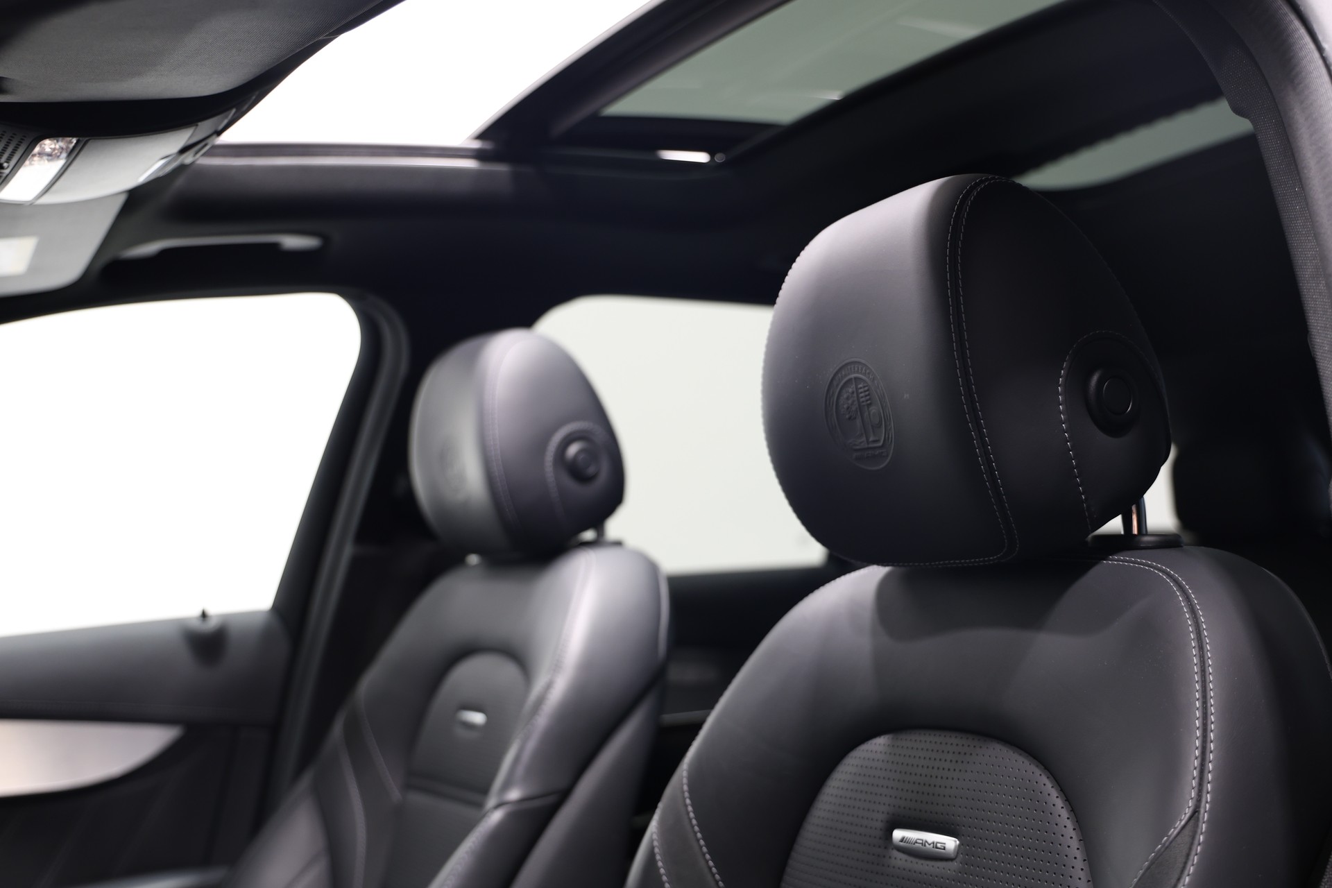 MERCEDES-BENZ GLC 63 S AMG 4Matic+ 9G-Tronic *CH-Fahrzeug*-image-21