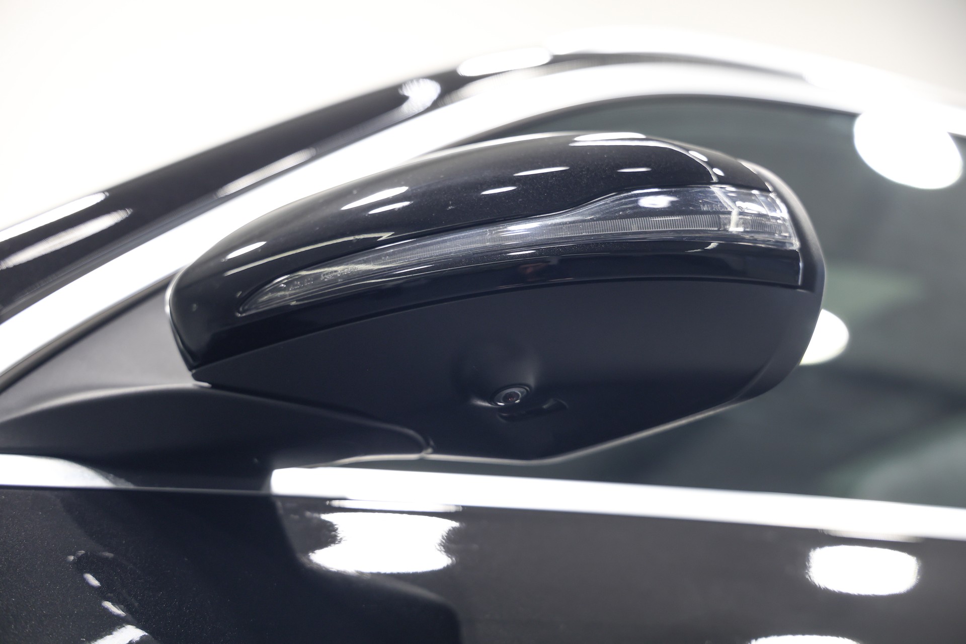 MERCEDES-BENZ GLC 63 S AMG 4Matic+ 9G-Tronic *CH-Fahrzeug*-image-13