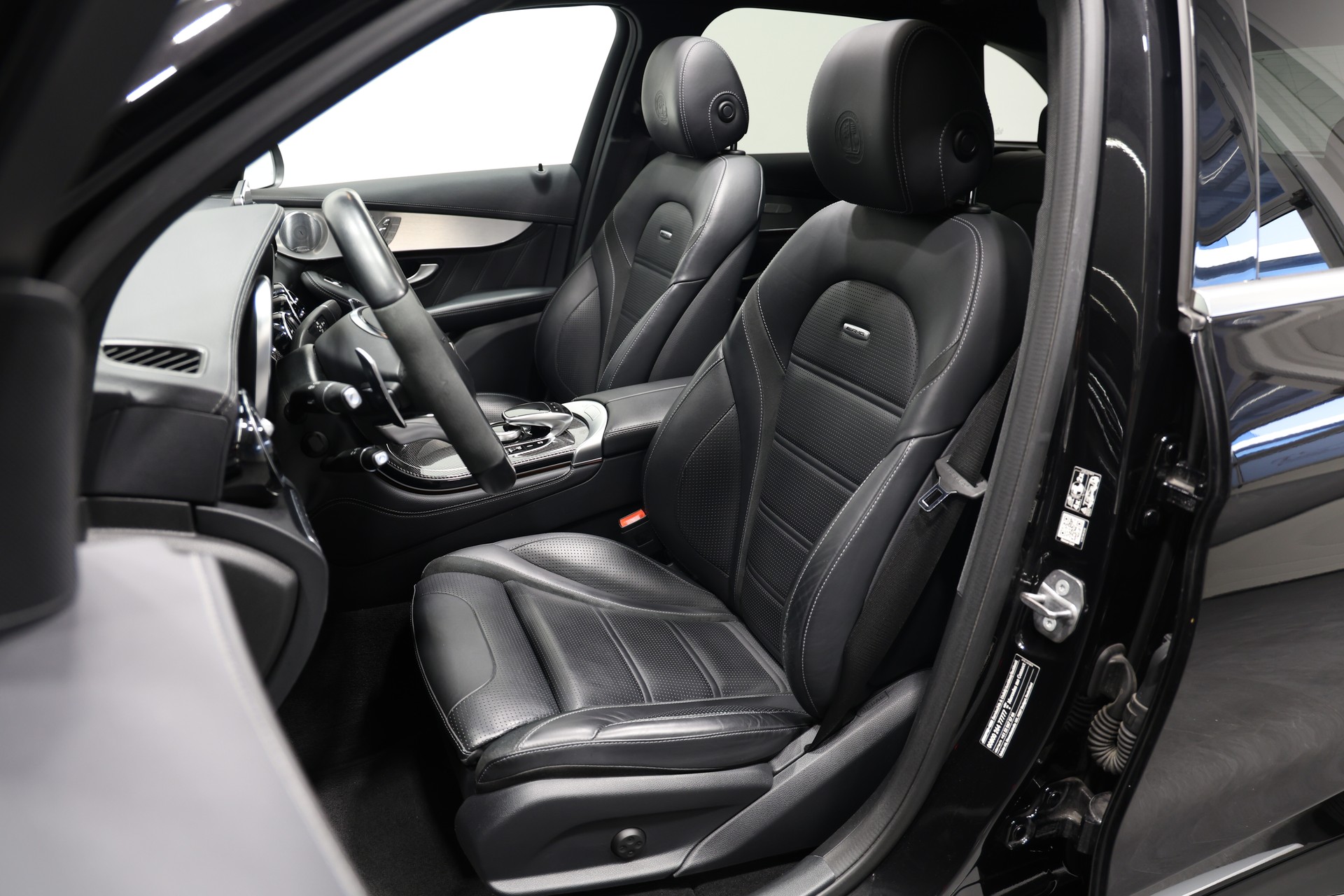 MERCEDES-BENZ GLC 63 S AMG 4Matic+ 9G-Tronic *CH-Fahrzeug*-image-20