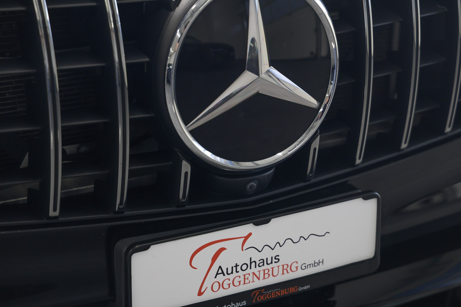 MERCEDES-BENZ GLC 63 S AMG 4Matic+ 9G-Tronic *CH-Fahrzeug*-image-7
