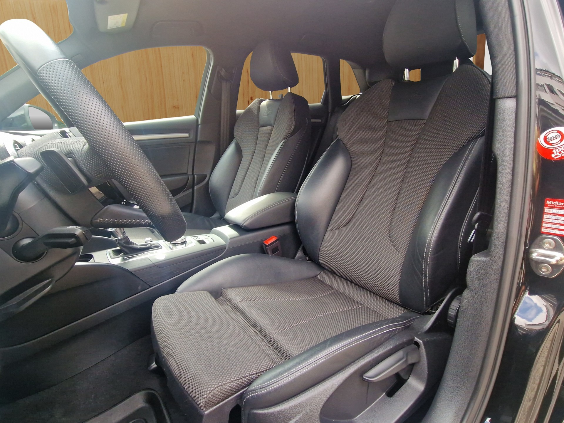 AUDI A3 Sportback 35 TDI Sport S-tronic-image-11