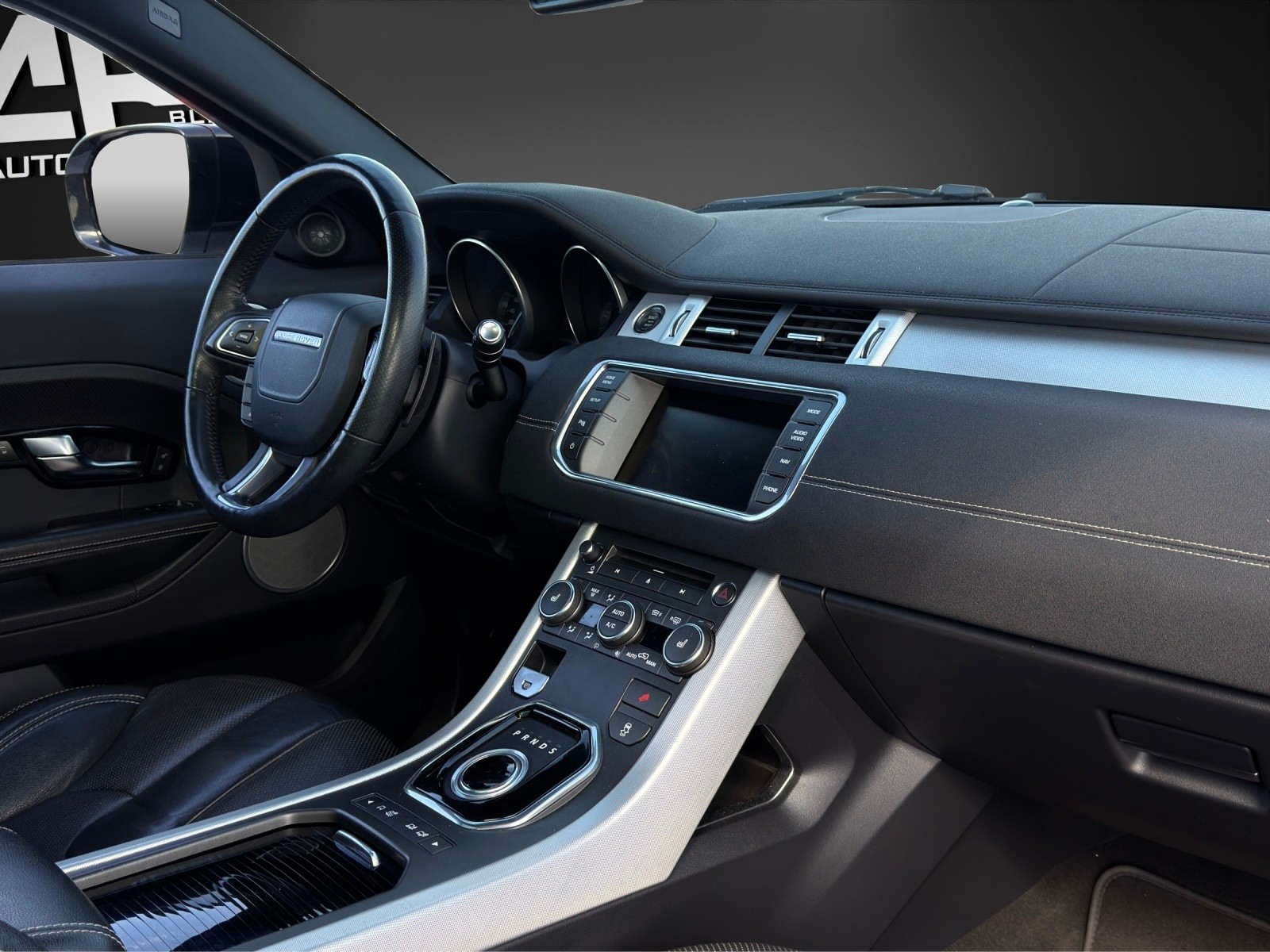 LAND ROVER Range Rover Evoque 2.0 Si4 Dynamic AT6 mit 241 PS-image-9