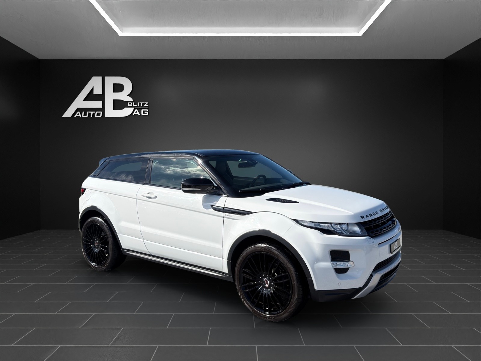 LAND ROVER Range Rover Evoque 2.0 Si4 Dynamic AT6 mit 241 PS-image-5