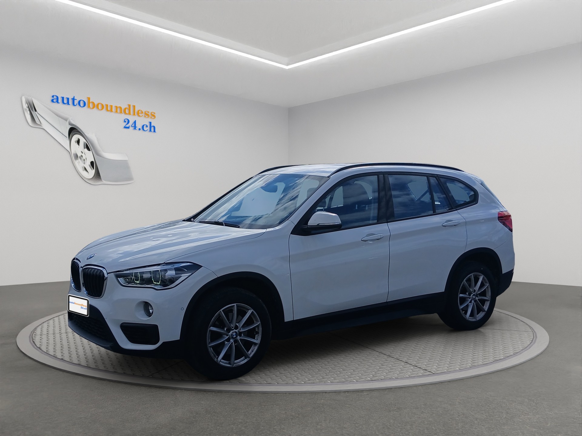 BMW X1 sDrive 18i Steptronic DSK-image-2