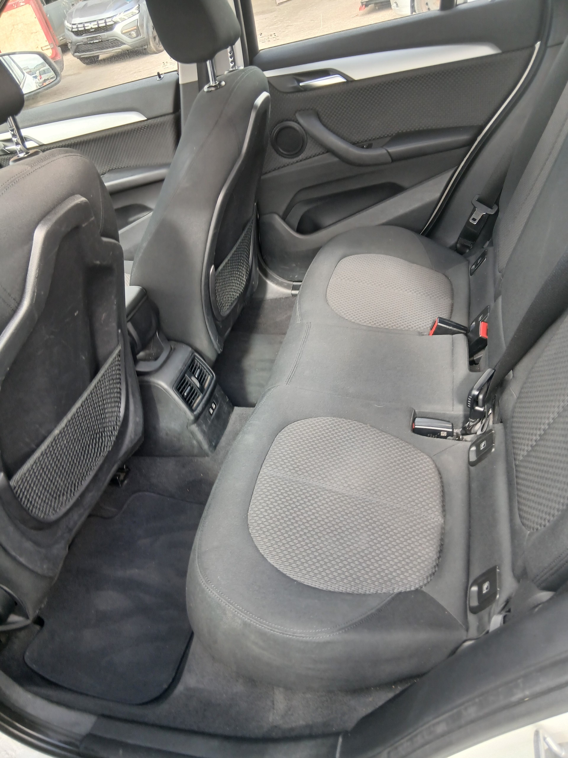 BMW X1 sDrive 18i Steptronic DSK-image-7