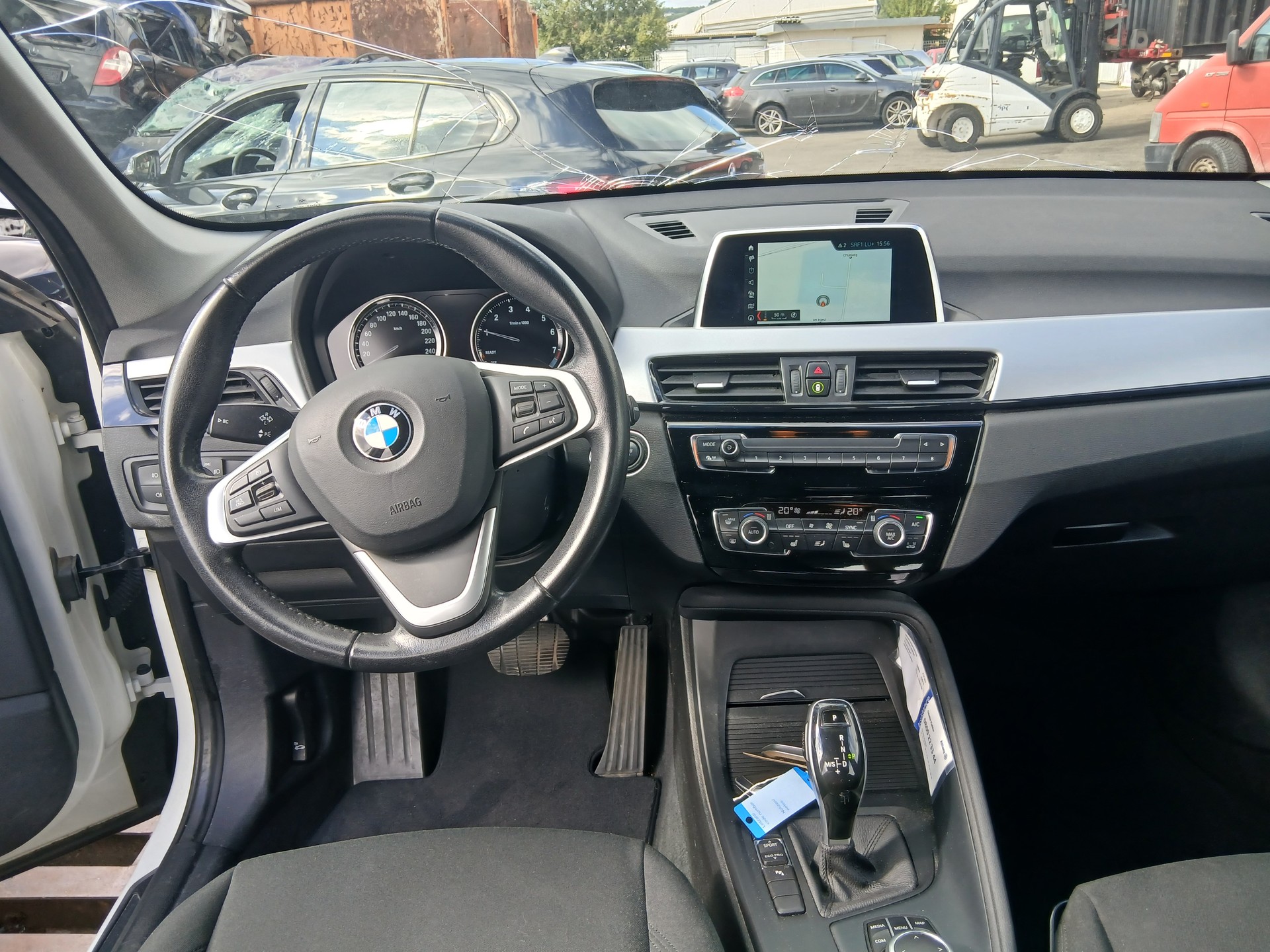 BMW X1 sDrive 18i Steptronic DSK-image-6