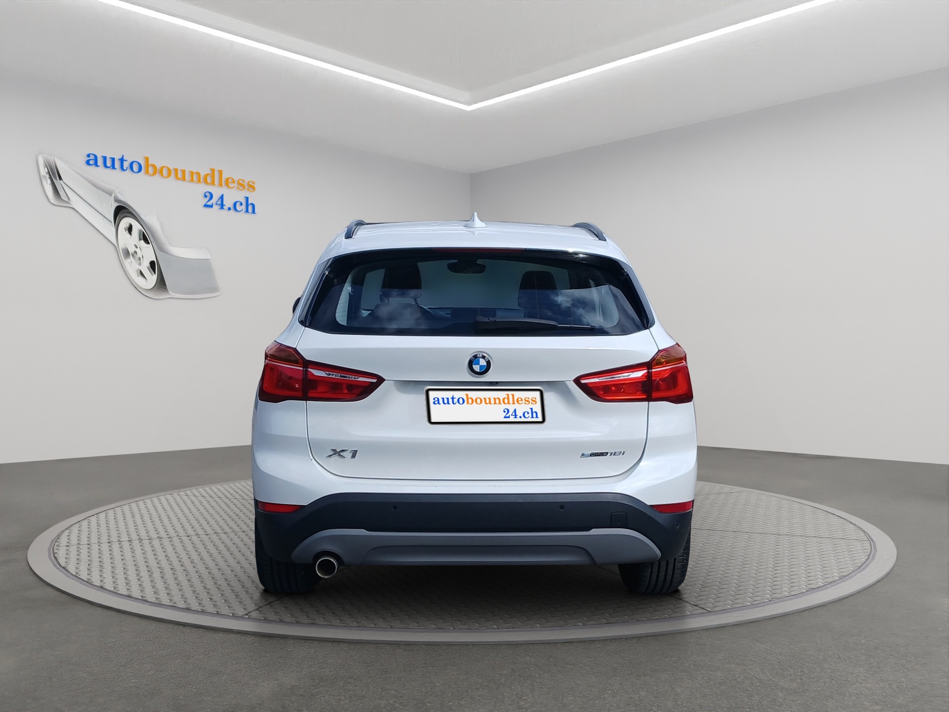 BMW X1 sDrive 18i Steptronic DSK-image-13
