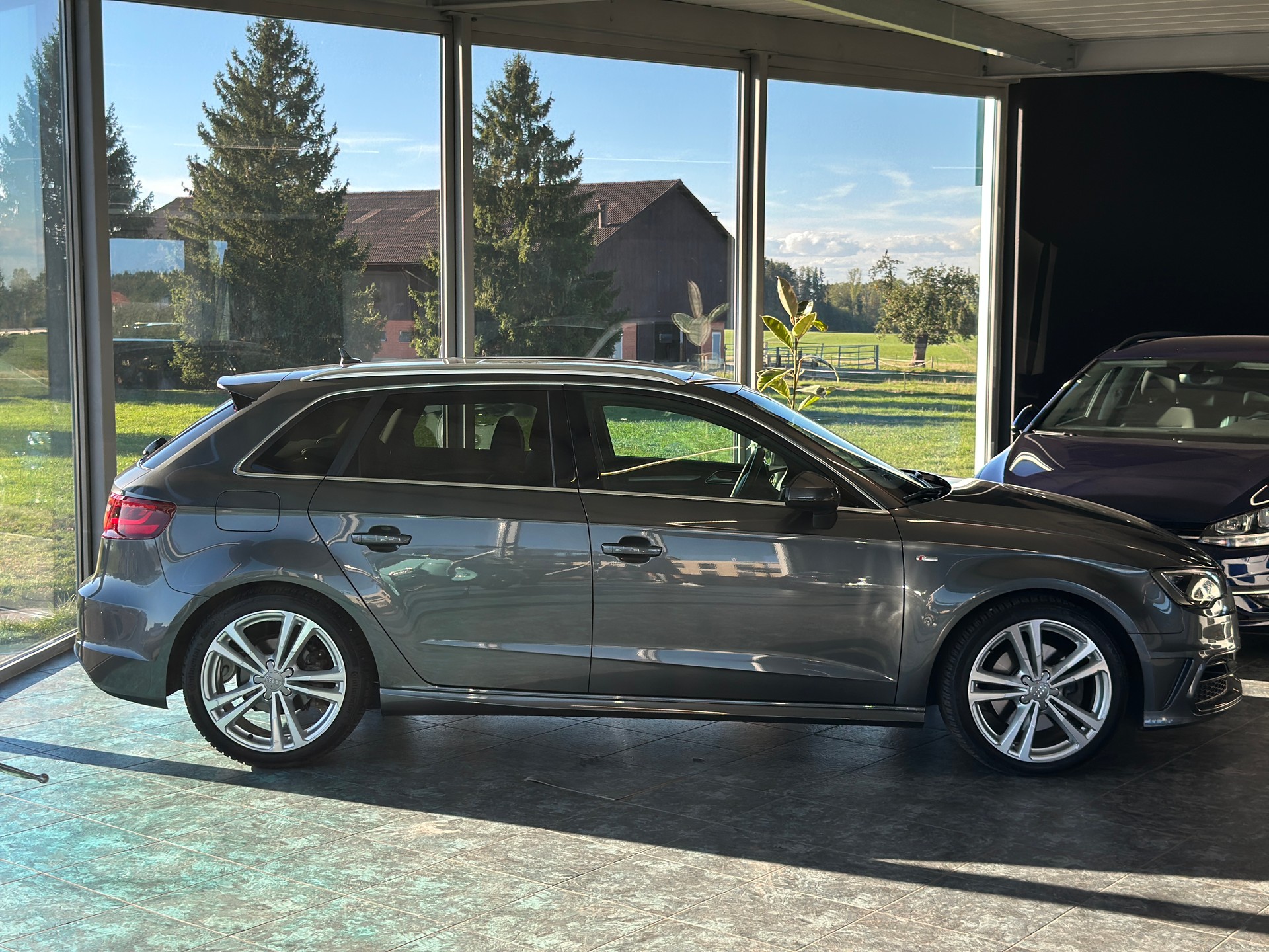 AUDI A3 Sportback 2.0 TDI Ambition quattro S-tronic-image-1