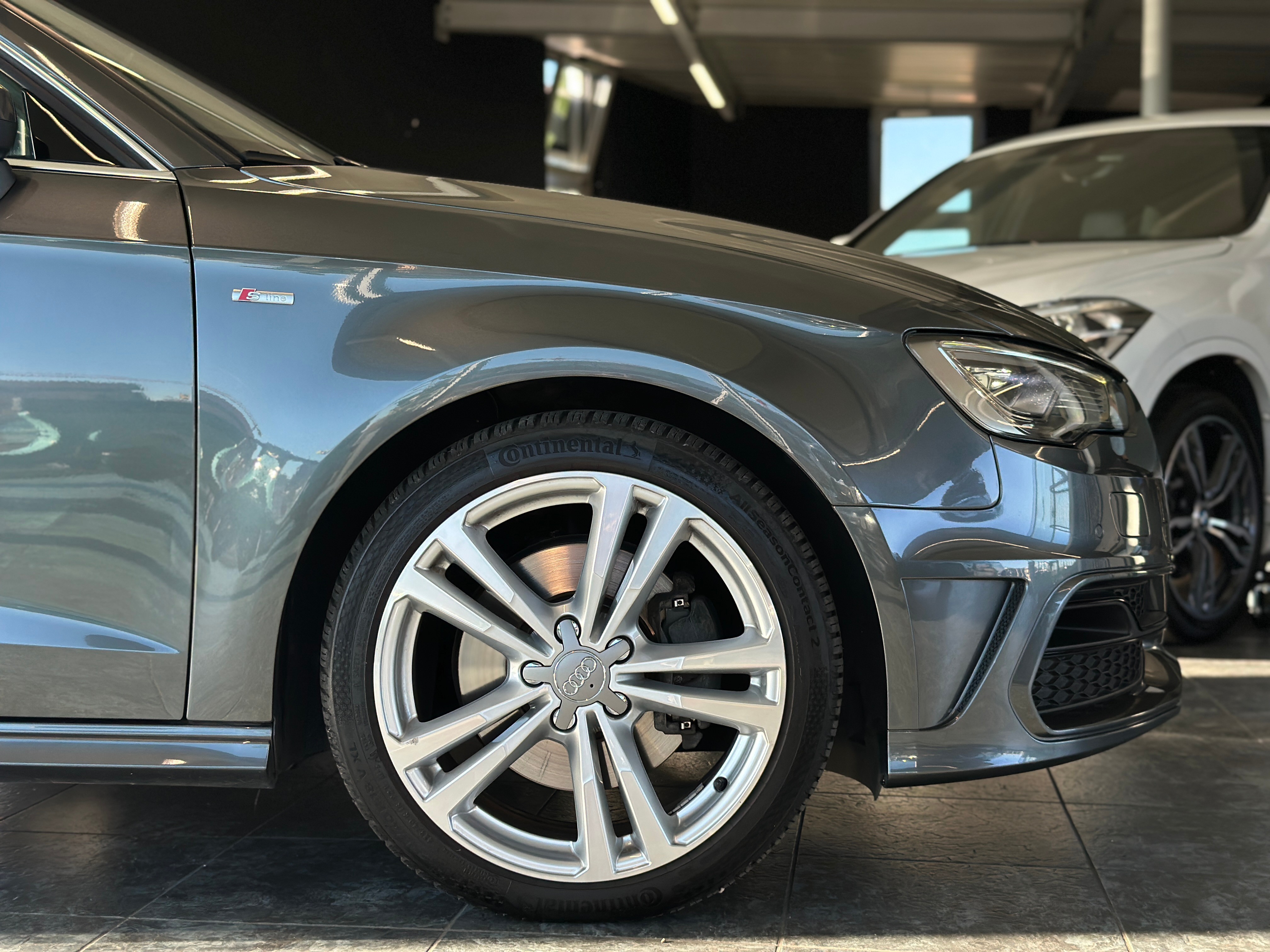 AUDI A3 Sportback 2.0 TDI Ambition quattro S-tronic — slika 3