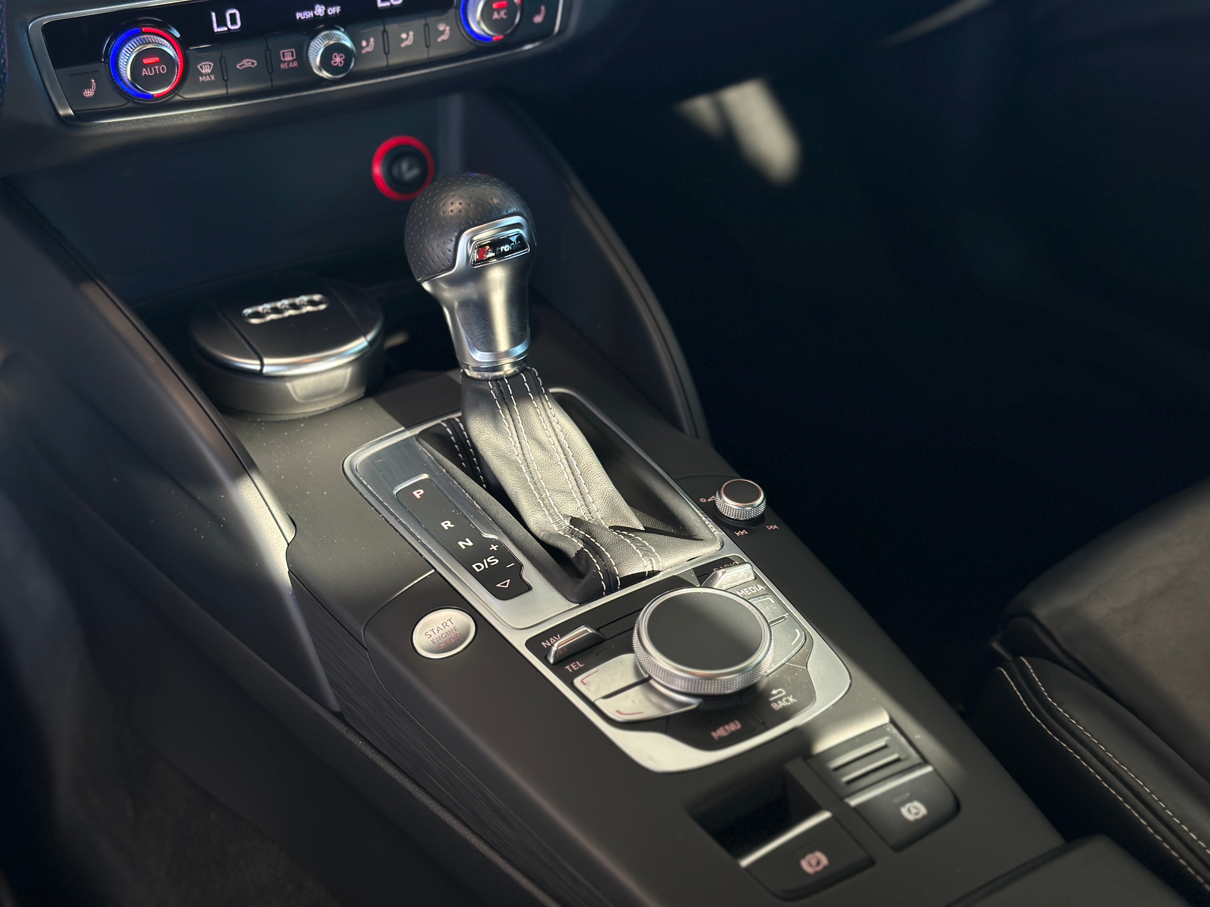 AUDI A3 Sportback 2.0 TDI Ambition quattro S-tronic — slika 10